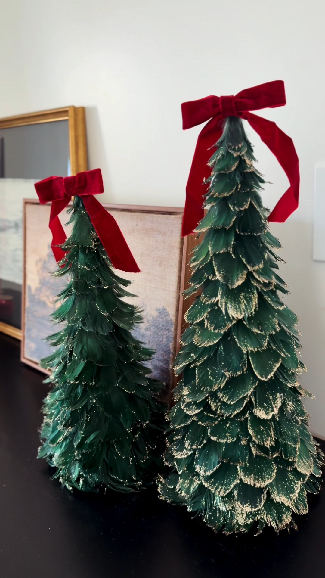 🎄Christmas is here! 🎄

I am loving the classic red and green Christmas this year!

#LTKHoliday #LTKHome #LTKSeasonal