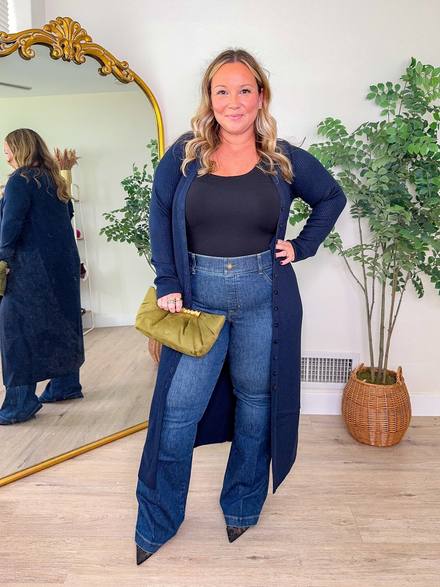 Code AFLTK for stackable 25% off Abercrombie duster cardigan size LARGE PETITE
Jeans size XL PETITE- use code SHELLIXSPANX for new customers! 
Tank top size XL

Midsize style, fall style, fall coat, fall trends, fall outfit, Spanx, petite style, Amazon fashion, Amazon finds 

#LTKStyleTip #LTKMidsize #LTKFallSale