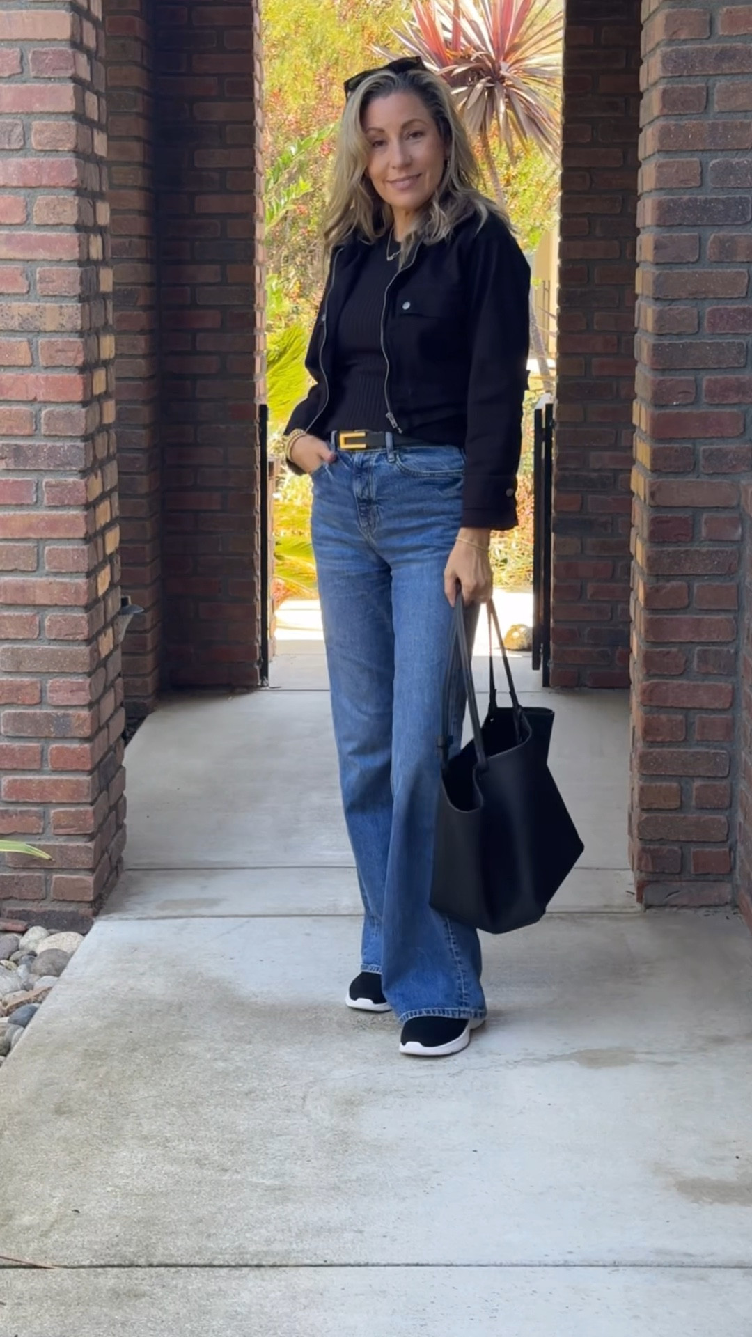 OOTD ✨ Casual and chic with a cropped jacket, classic denim, and comfy flats. A simple look that works perfectly for everyday style.

⸻
ootd, fashionover30, fashionover40, fashionover50, casualoutfits, stylishandgrateful, stylish&grateful, modestoutfits, classy casual, Fall Outfit, Everyday Style, Effortless Chic


#LTKOver40 #LTKMidsize #LTKSeasonal
