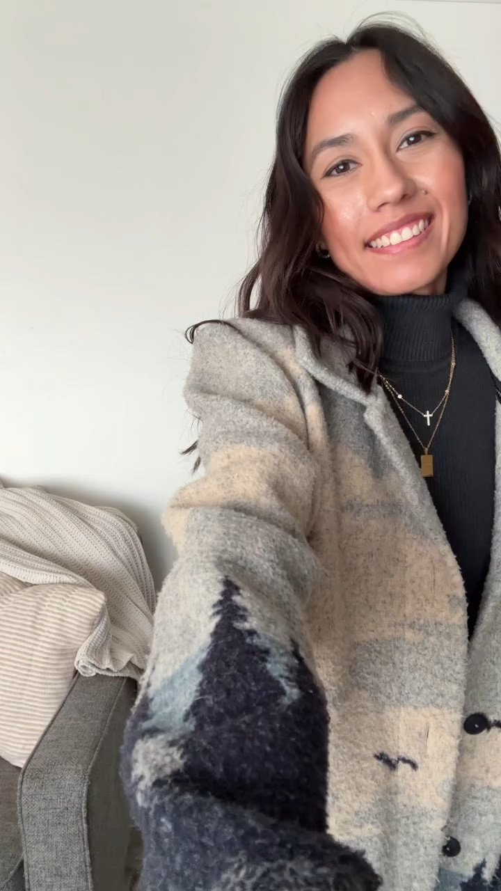 In every season I will praise Him! ✨

#whatiworetoday #OOTD #vintagefashion #vintagevibes #thriftedfits #thrifttok #vintageralphlauren #vintagelevis511