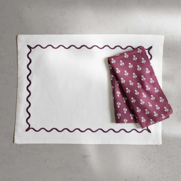 Ripple / Fluted Marble Reversible Placemats, Set of 4 | Kassatex