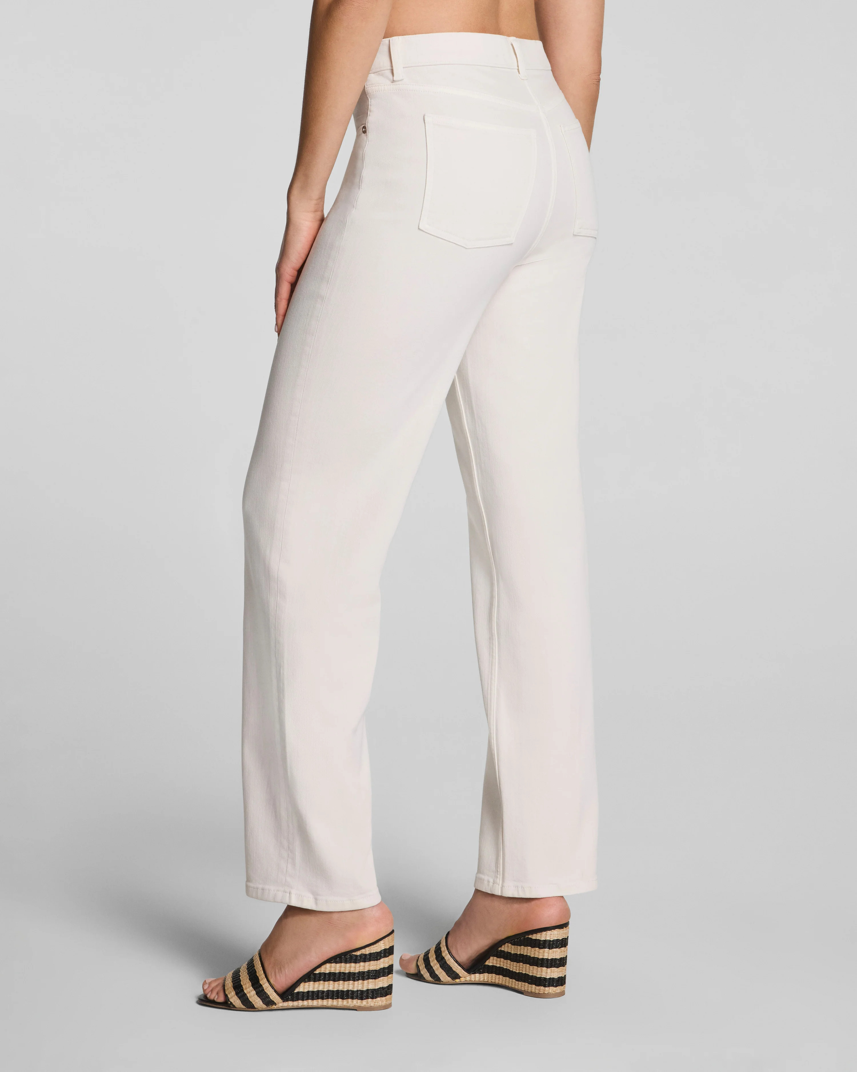90s Straight Leg Jeans | Spanx