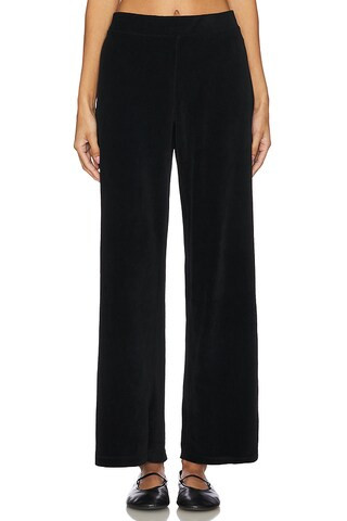 perfectwhitetee Holly Wide Leg Sweatpant in True Black from Revolve.com | Revolve Clothing (Global)