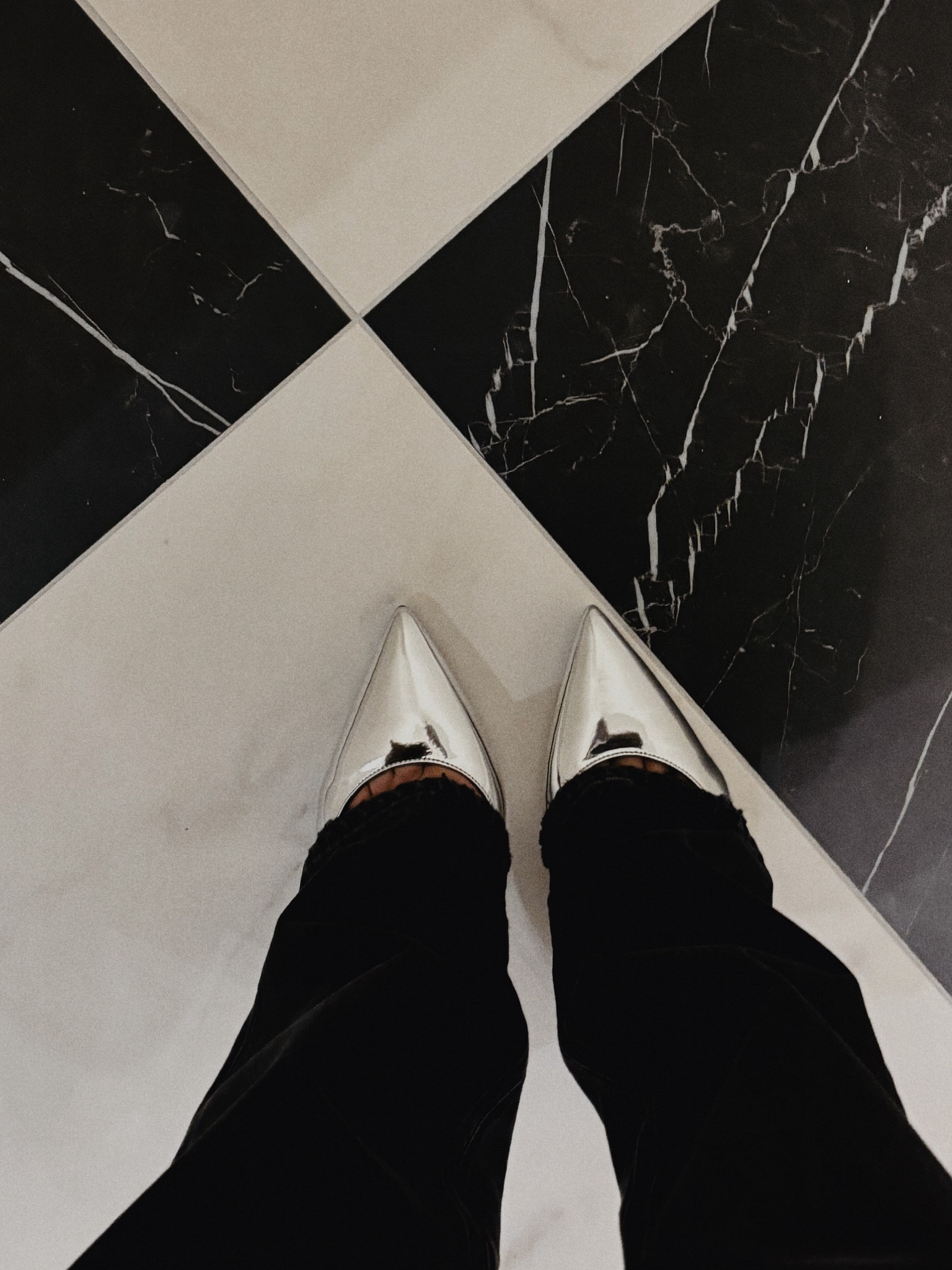 🪩 Chrome heel  🪩

#LTKshoecrush #LTKworkwear #LTKstyletip