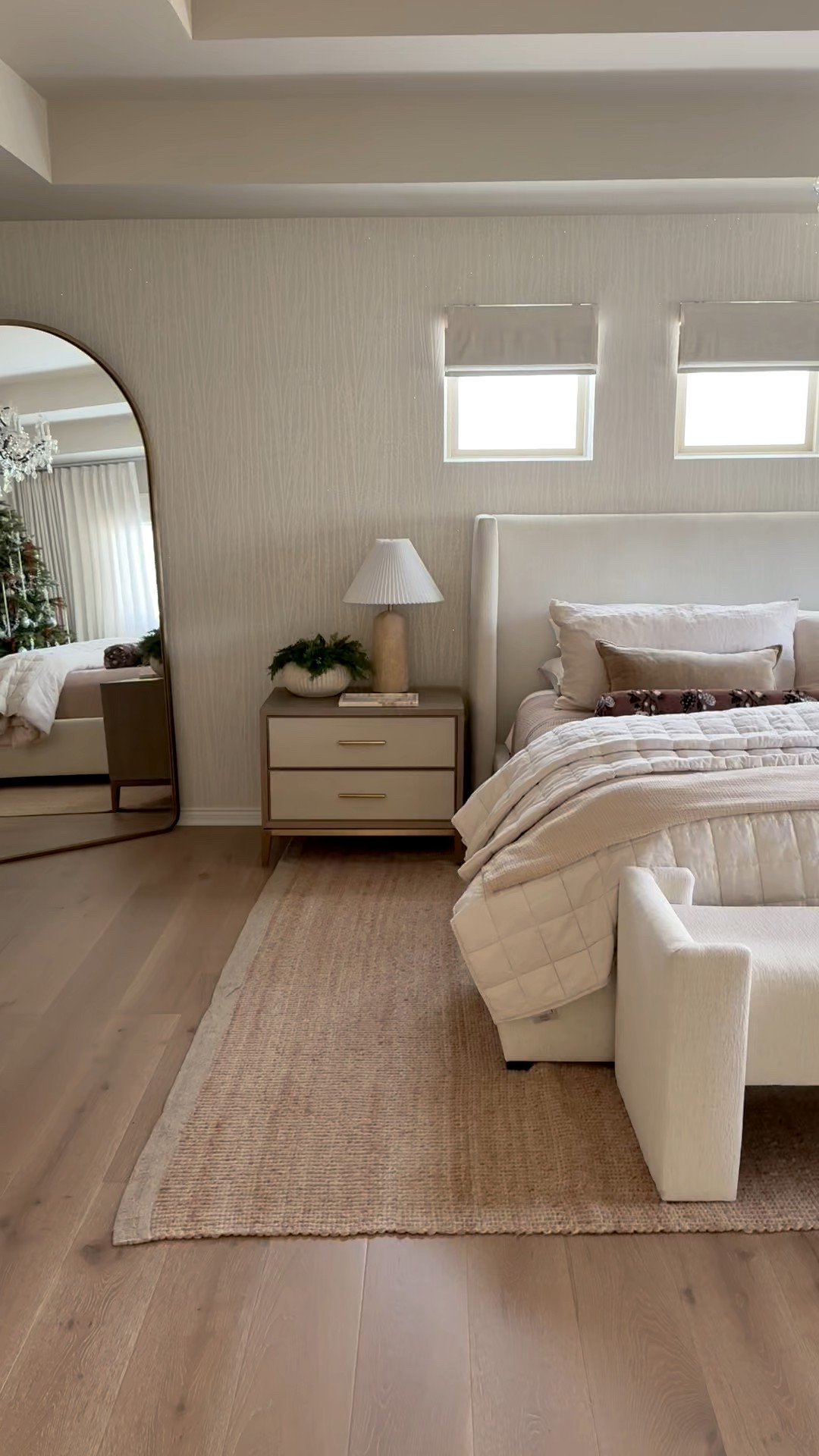 Cozy bedroom inspiration
Linen bedding, textured natural rug, neutral aesthetic 

#bedroom #bedroominspo #nedroomdesign



#LTKselfcare #LTKOver40 #LTKHome