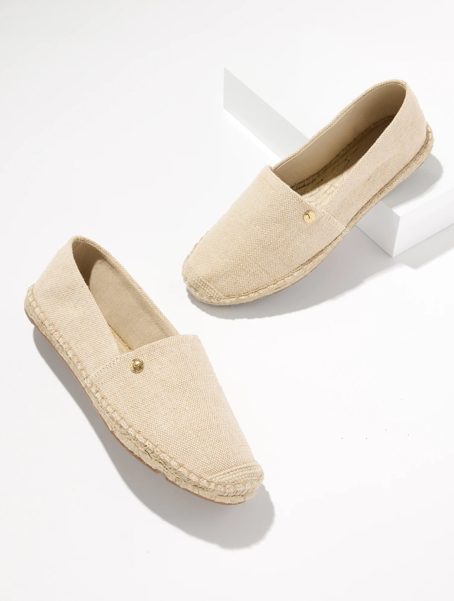 Izzy Metallic Linen Espadrille Flats - Natural/Gold - 5M Talbots | Talbots