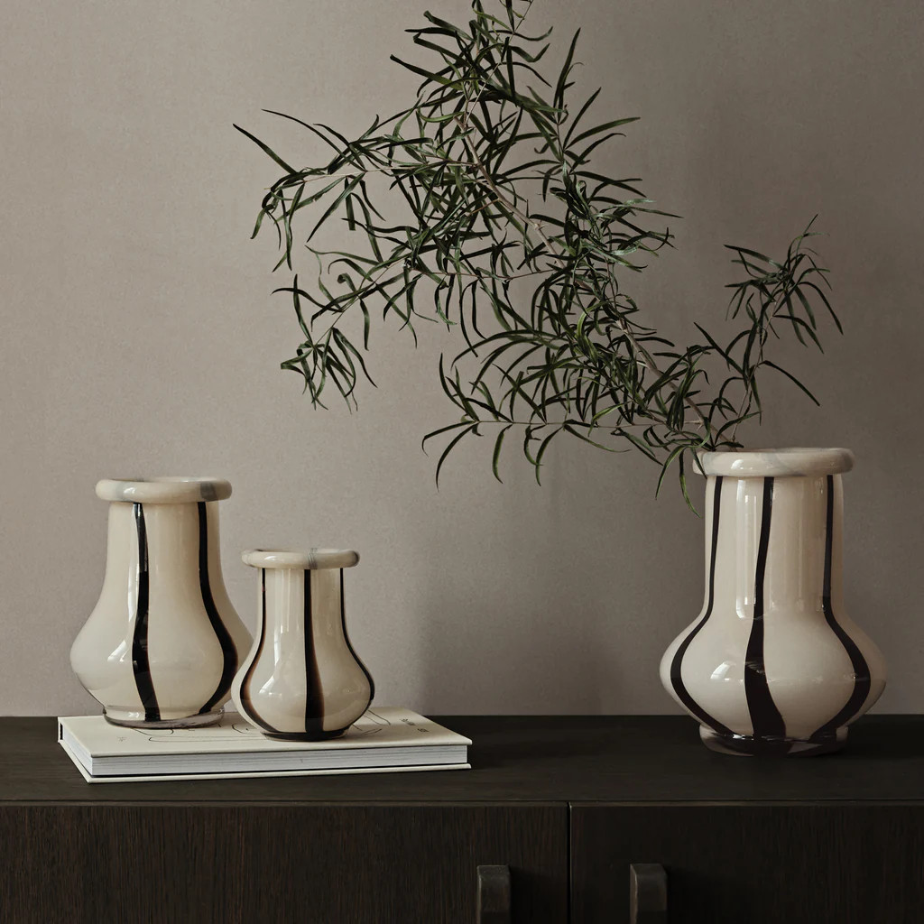 Riban Vase | 2Modern (US)