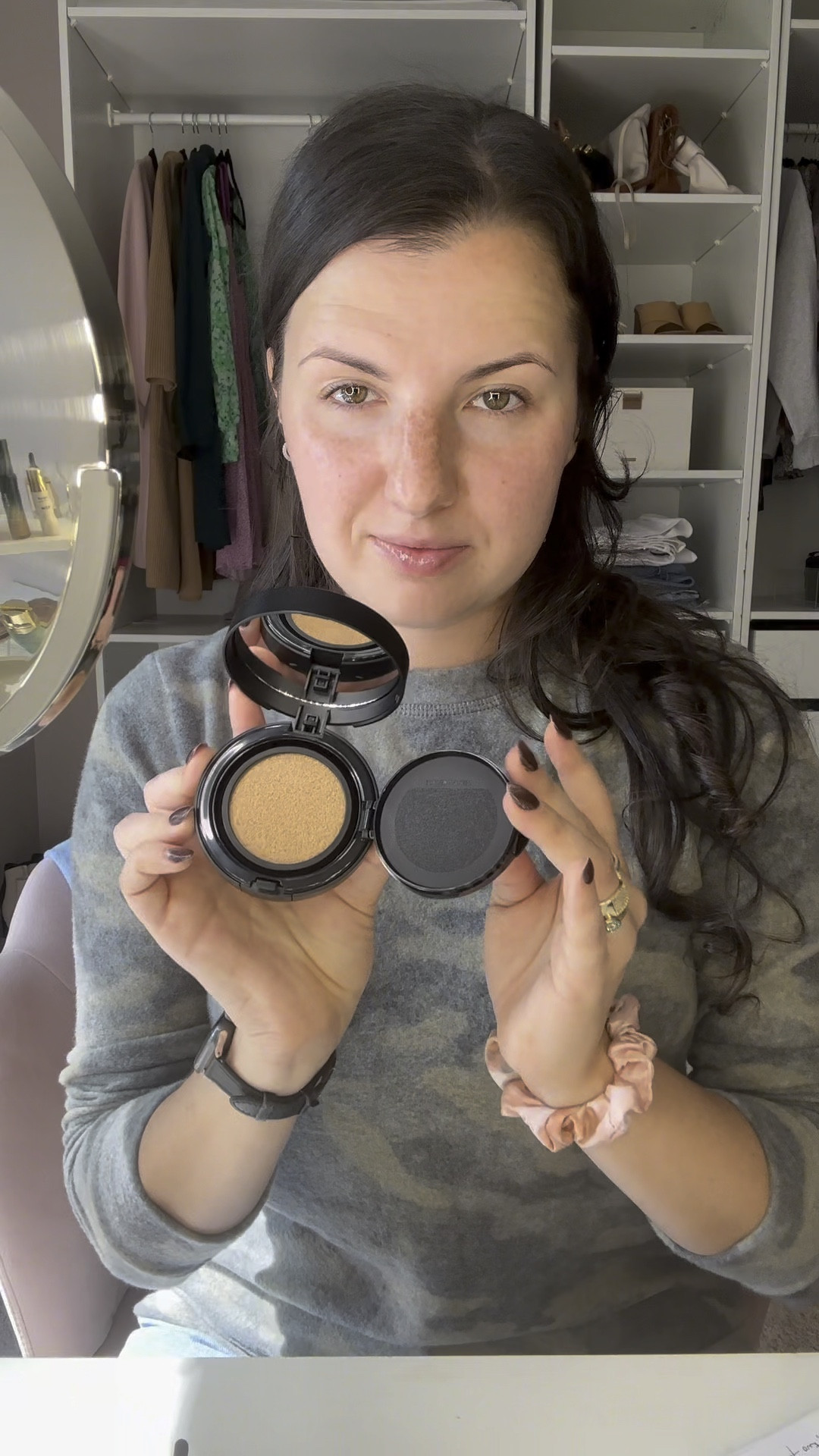 Tried out a new cushion foundation and was really happy with the finish. Flawless and airbrushed looking skin - formulated to make you camera ready 📸

#LTKVideo #LTKBeauty
