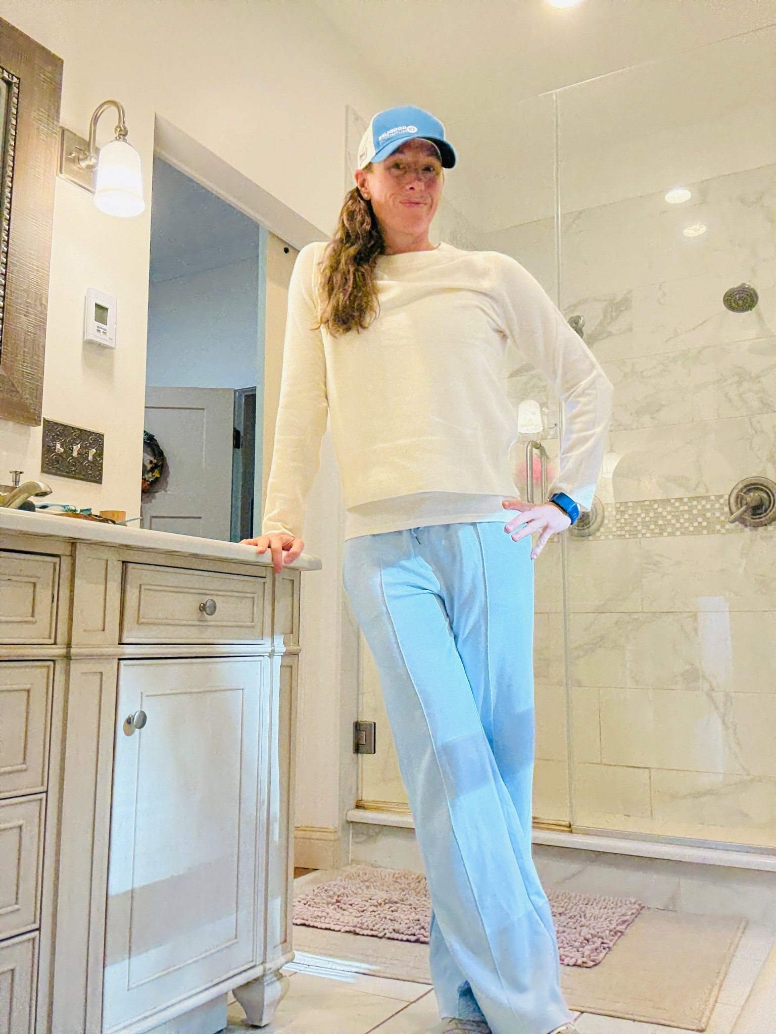 The 12 days of LTK🎄 today is my favorite!! Vuori!!! I am so loyal to this brand because I love all their pieces and i love what they represent.

#LTKdayinmylife #LTKGiftGuide #LTKHoliday