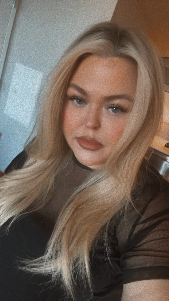 Get the salon blowout at home
Salon owner and hairstylist recommended 

#LTKGiftGuide #LTKHoliday #LTKBeauty