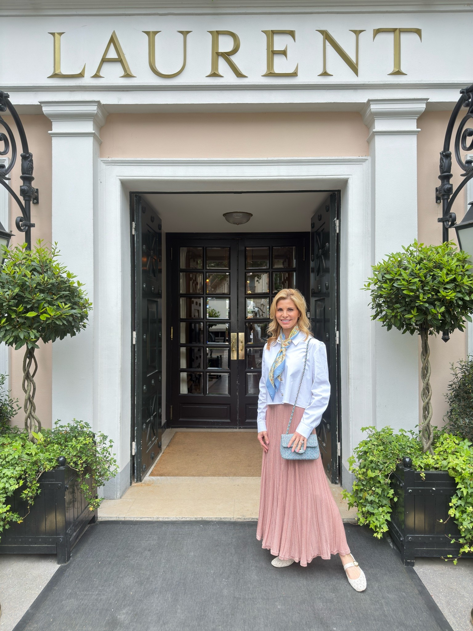 Stepping out in Paris with this perfect blend of effortless elegance and comfort. 

#LTKTravel #LTKStyleTip