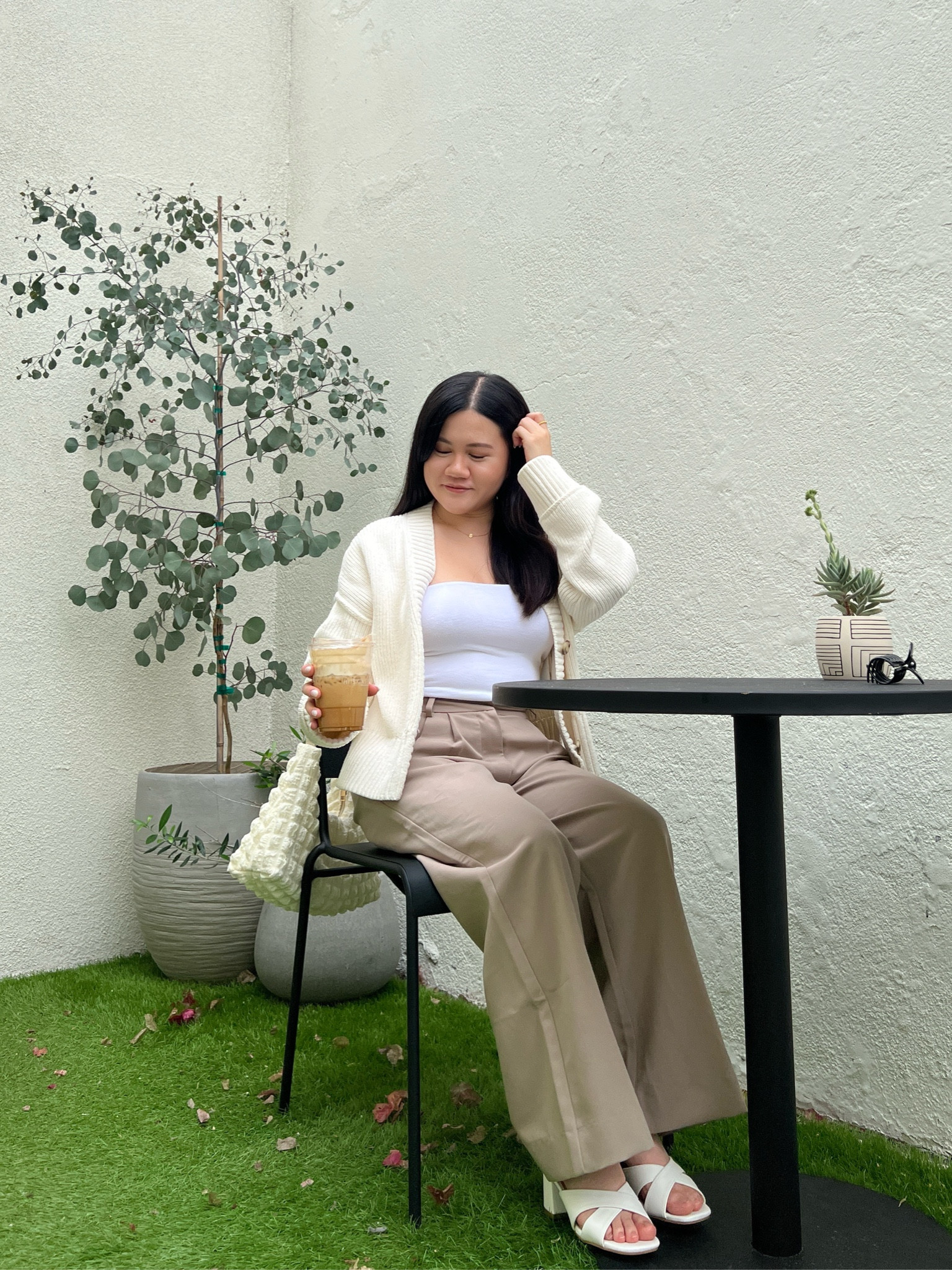 my first fall fit 🍂 wearing all @abercrombie (20% sitewide today)

#LTKSale #LTKxAFeurope #LTKsalealert