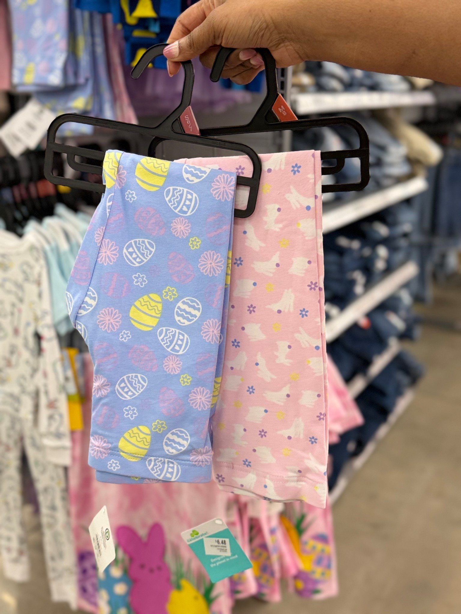 Cute Easter leggings for girls. 💕🐣