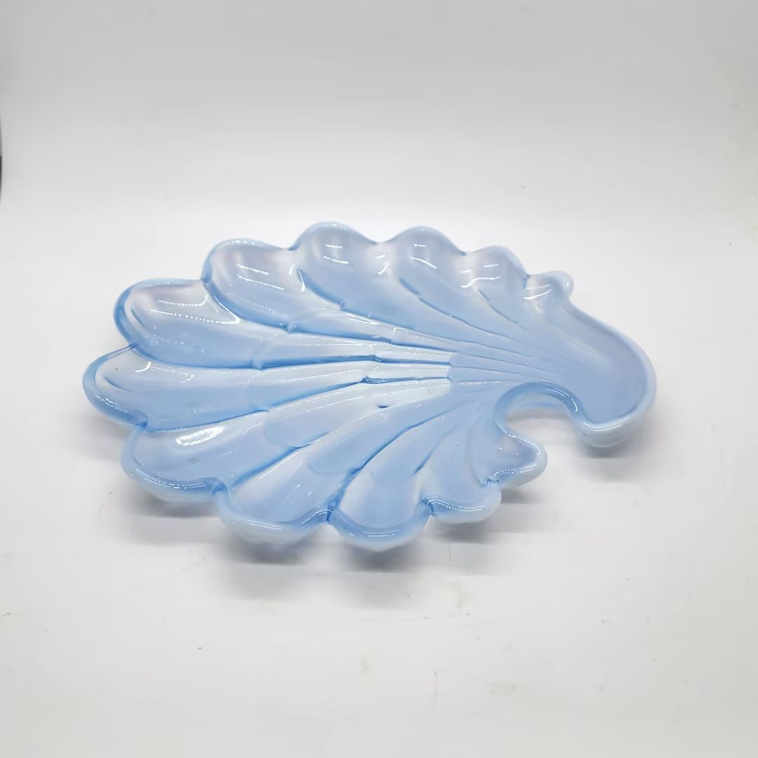 Duncan & Miller Sanibel Blue Opalescent Shell Shape Vintage - Etsy | Etsy (US)