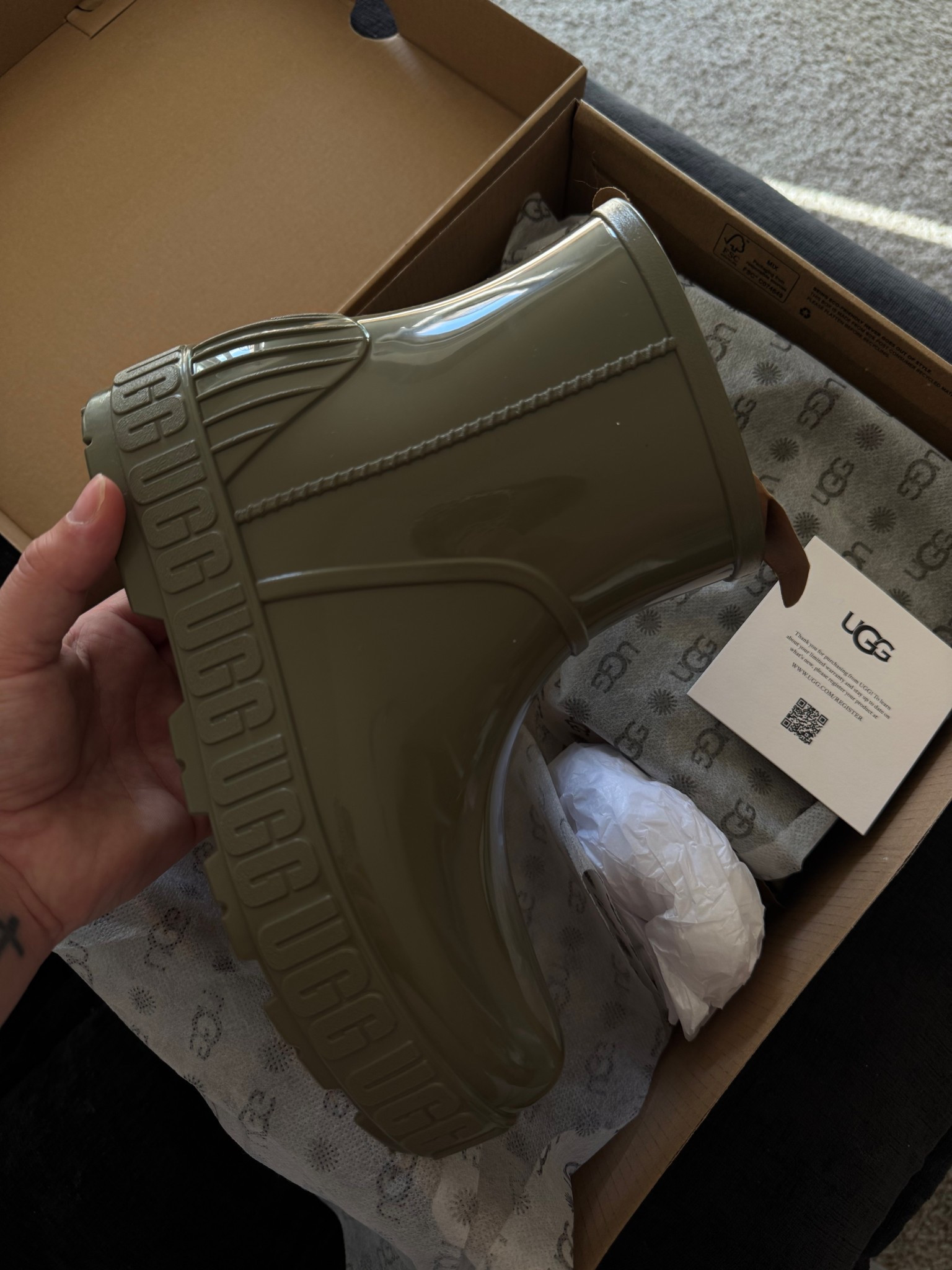 $60 & under 
UGG® Drizlita Genuine Shearling Lined Rain Boot

#LTKHoliday #LTKGiftGuide #LTKSeasonal