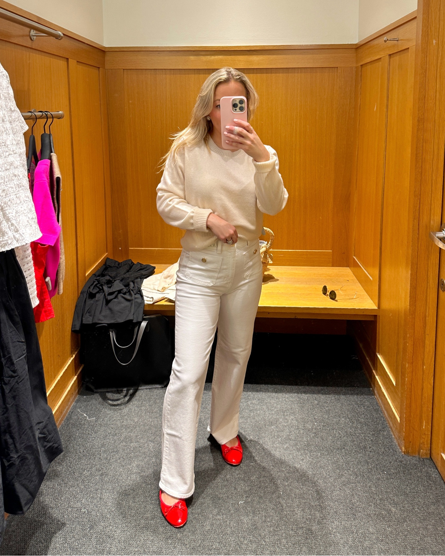 “Hthr Muslin” cashmere cardigan. I sized up to the medium for the oversized fit! I looove J. Crew’s cashmere!! Super chic white jeans with gold buttons too. In the size 25 and true to size 🤍 #JCrew #JCrewObsessed #classicstyle #springstyle #springstyleinspo #outfitinspo #summerstyle #summerinspo #springbreakoutfits 

#LTKSeasonal #LTKstyletip #LTKsalealert