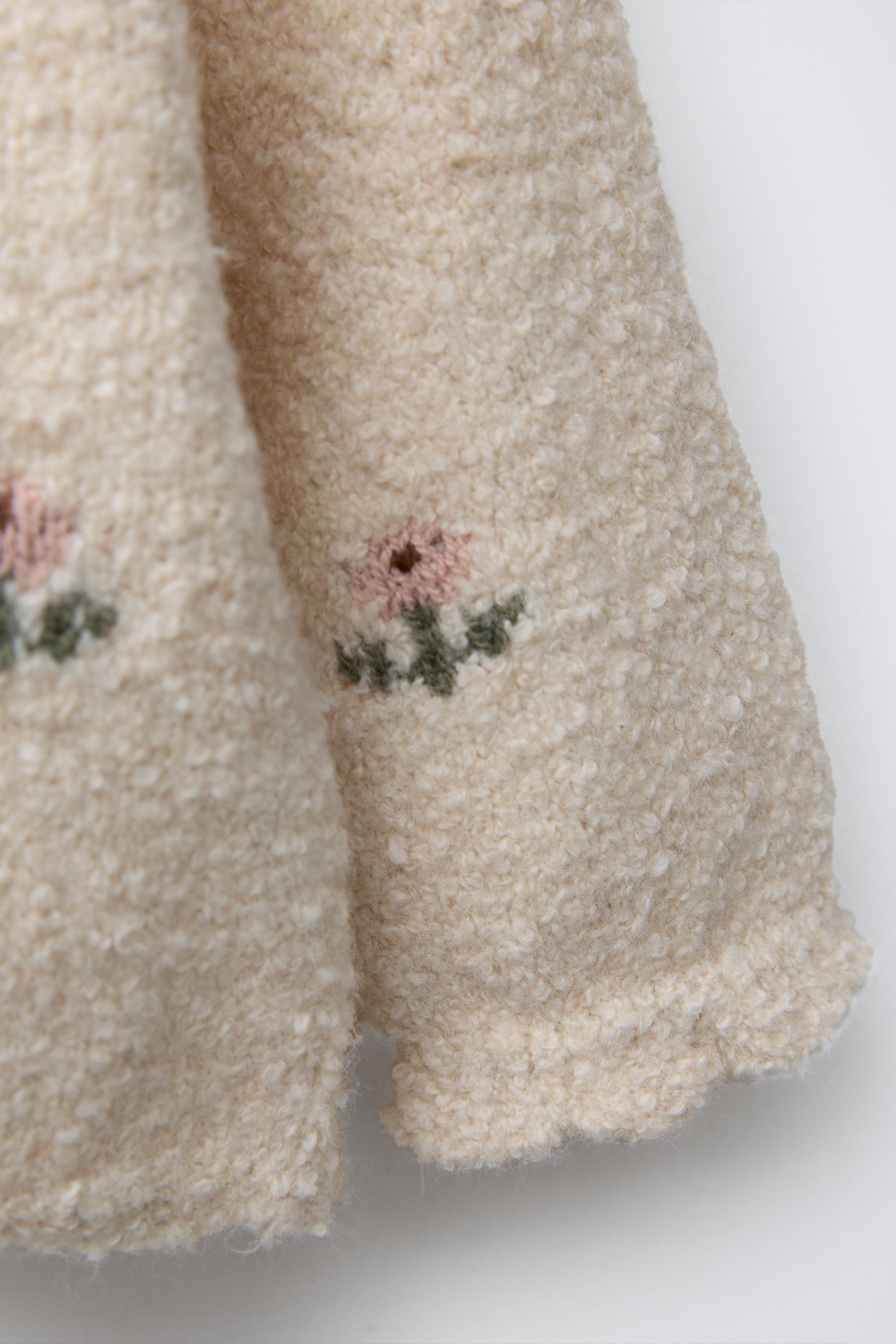 FLORAL EMBROIDERY KNIT SWEATER | Zara US