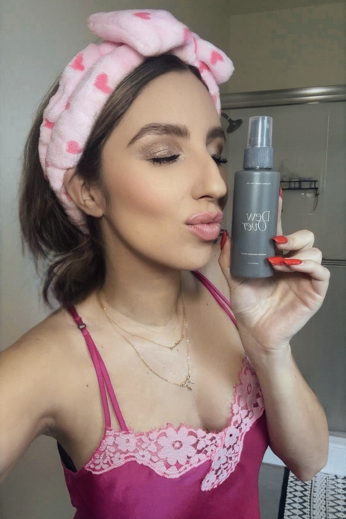 Non-toxic skincare lineup from TDE: The daily essential co.

Use code TDEGLOWWITHKENDALL for 10% off your order! ✨

#LTKBeauty #LTKFindsUnder100 #LTKGiftGuide