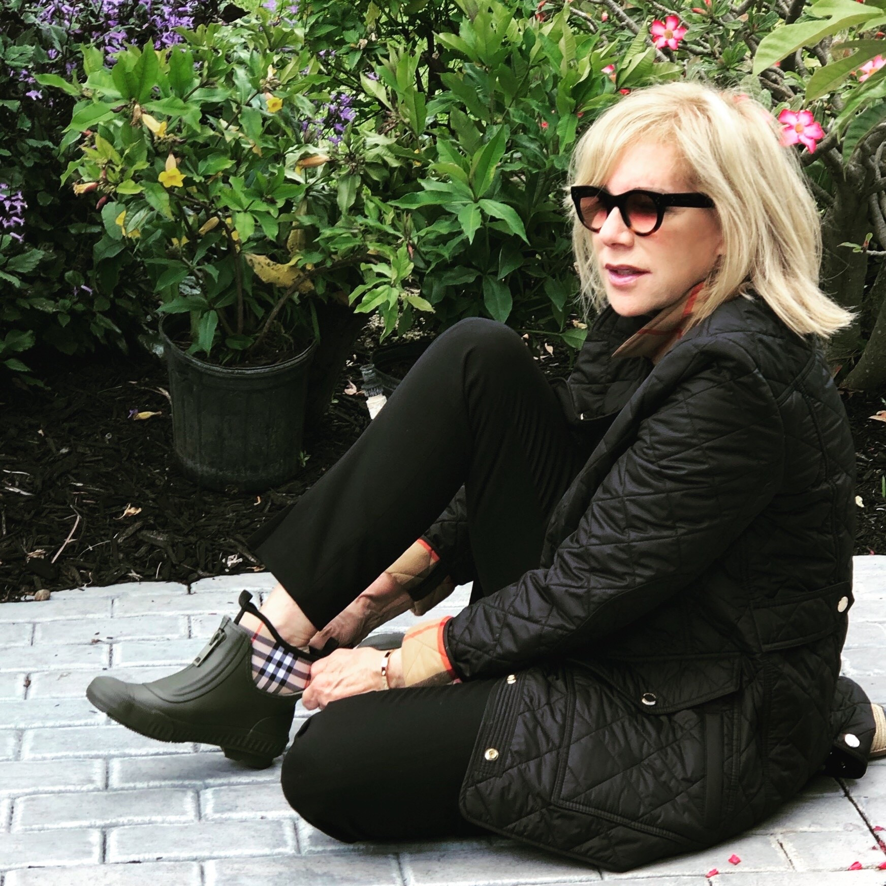 .
I'm thrilled to share my continuing my love for Burberry, a brand that seamlessly blends timeless style with modern flair. My trusty trench coat and iconic plaid pieces continue to elevate my look, and I'm excited to incorporate fresh, trendy items into my wardrobe for any occasion. My rain boots are a particular favorite, and I'm eager to see how they'll inspire my future fashion choices





.







.



.








.


.

#LTKSeasonal #LTKOver40 #LTKootd