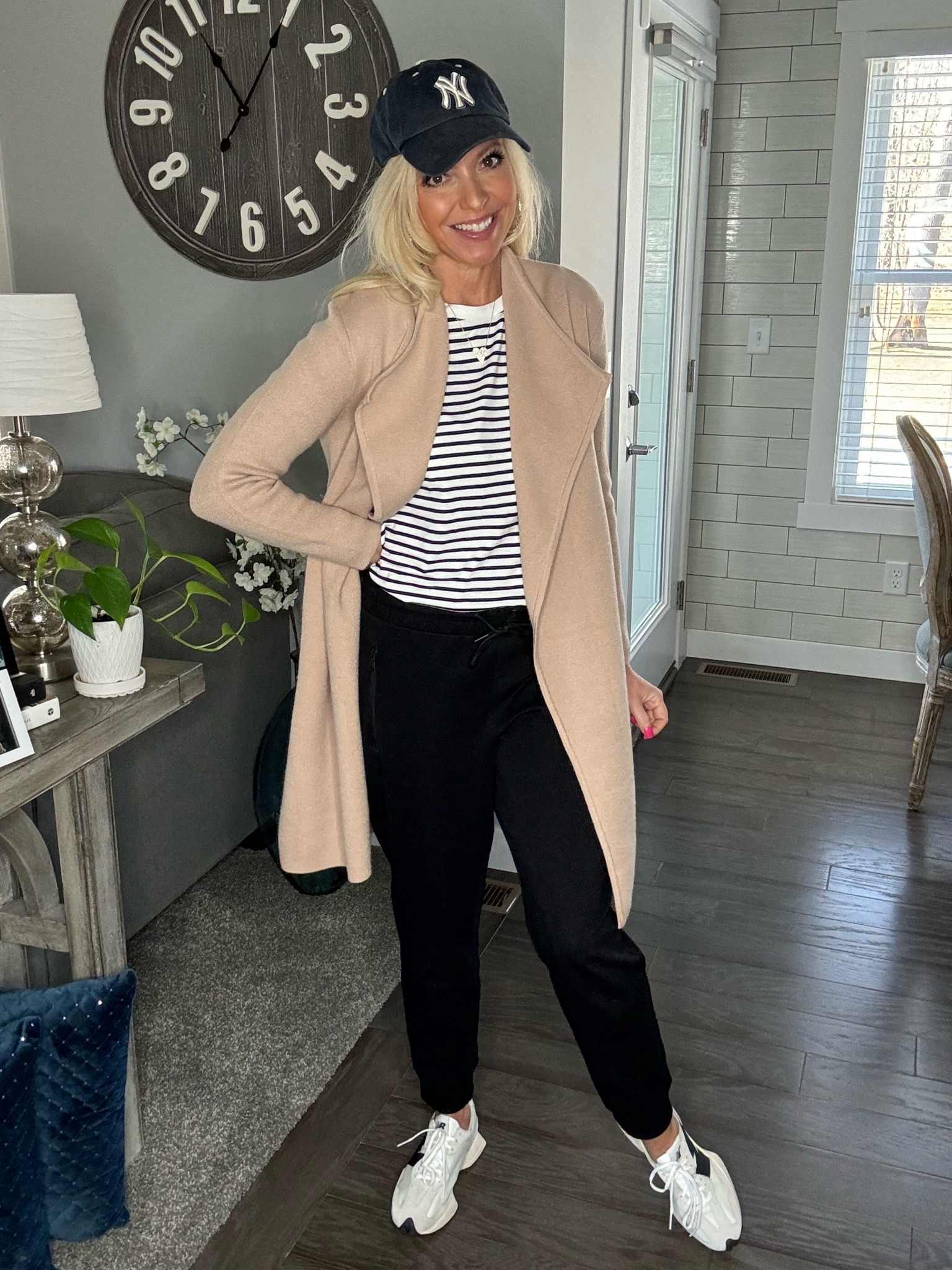 Love this casual outfit with the Coatagin. Everything TTS 

#LTKstyletip #LTKover40 #LTKfindsunder50