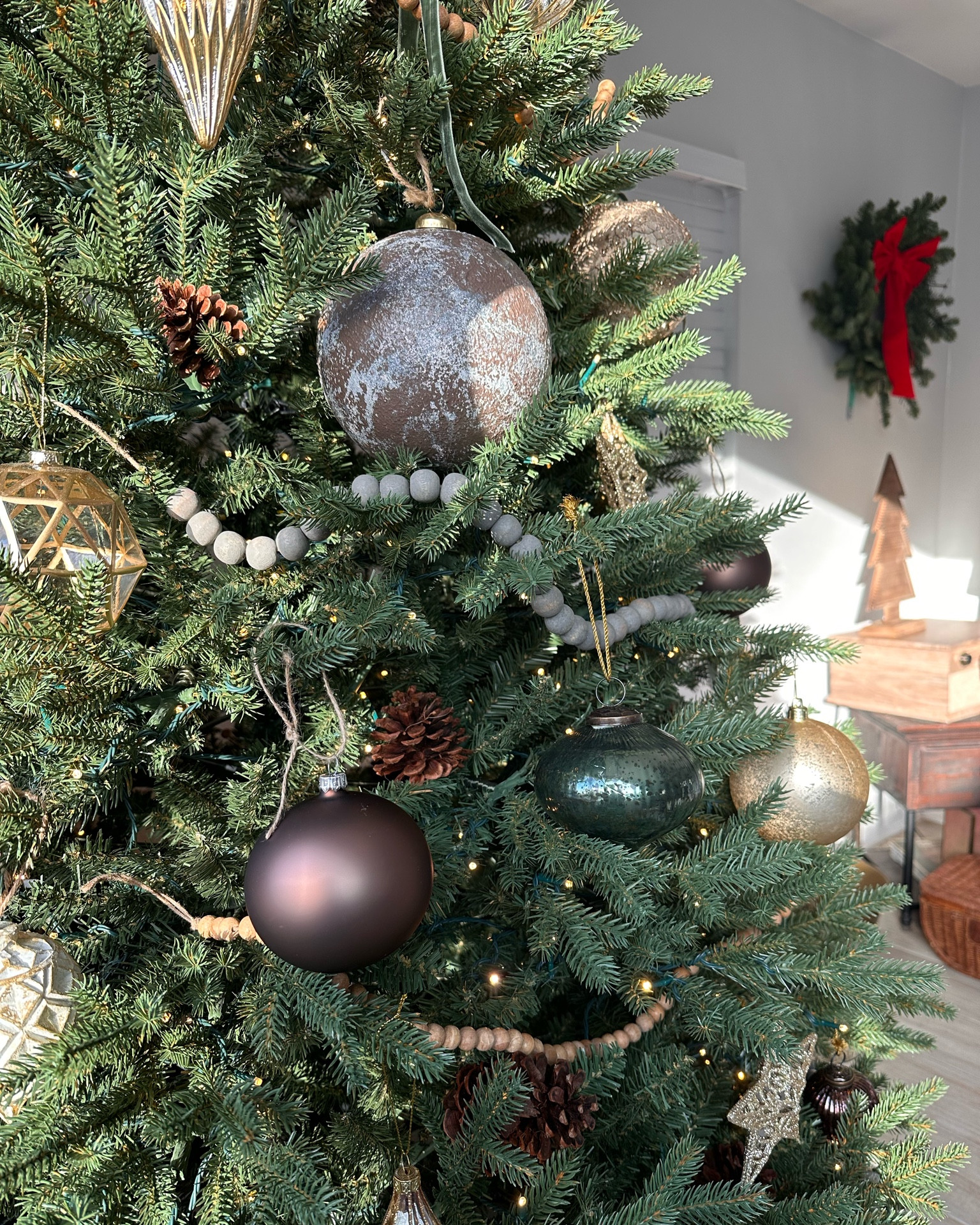 My Christmas tree ornaments, I am loving my ornaments this year! 

#LTKHoliday #LTKSeasonal #LTKunder100