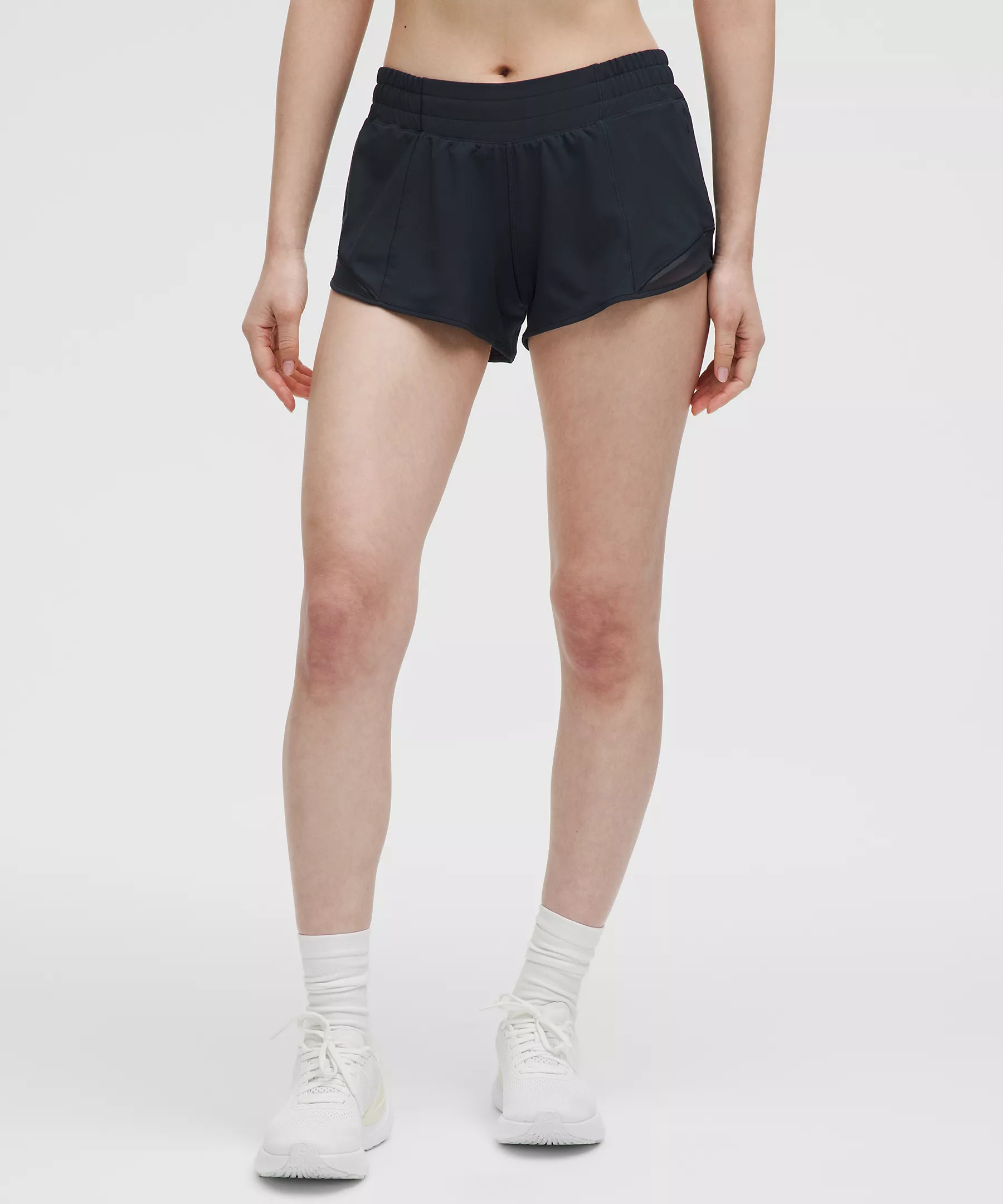 Hotty Hot Low-Rise Lined Short 2.5" | Women's Shorts | lululemon | Lululemon (US)