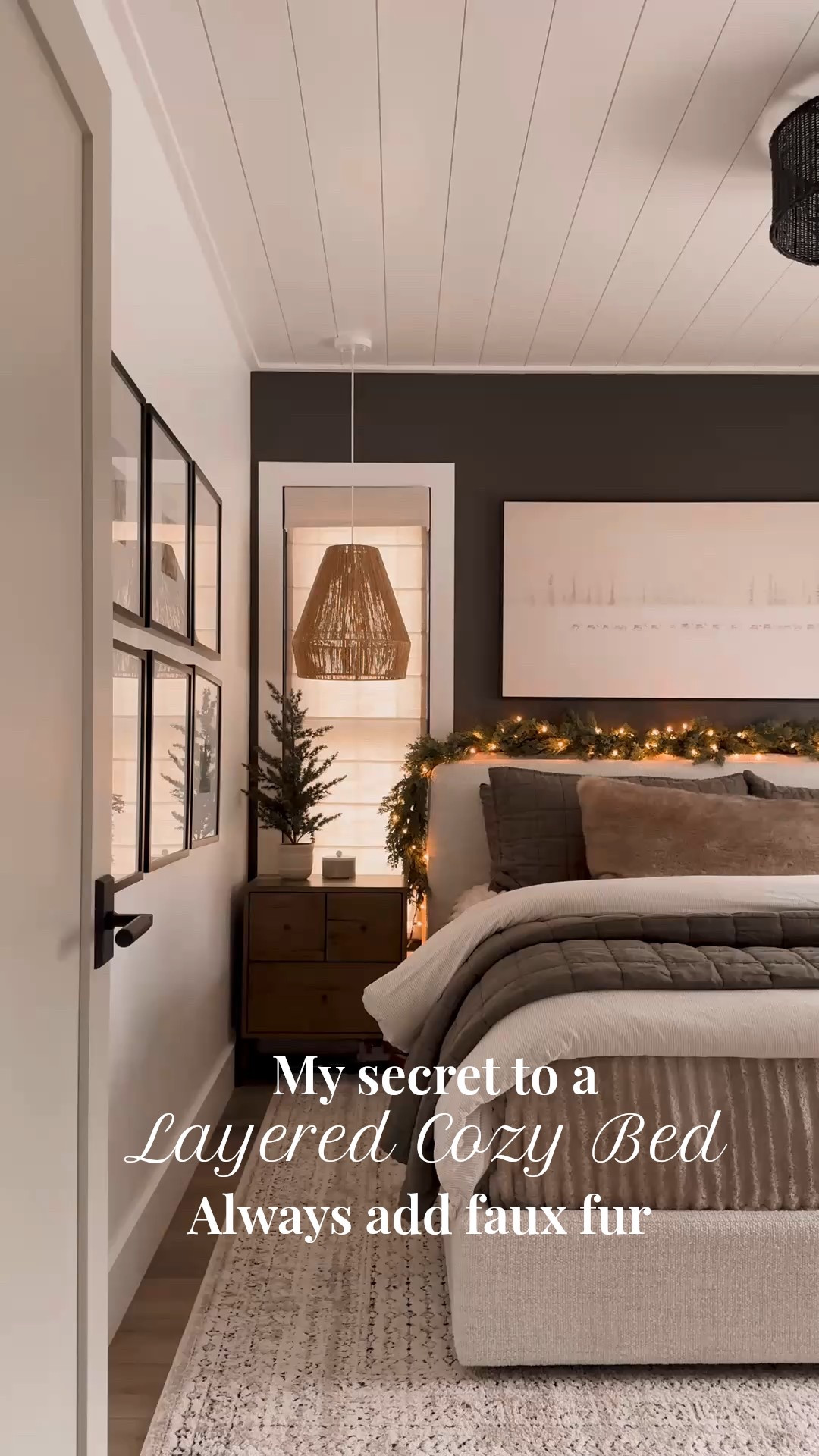 My secret to a cozy layered bed✨It’s all about the textures, tones and layers and my non-negotiable is faux fur! Our new blanket adds instant coziness to our bedroom by elevating our winter bedding. I choose a warm taupe color called linen but the color options are endless so there is a blanket for everyone & every style! 



#LTKSeasonal #LTKHome #LTKSaleAlert