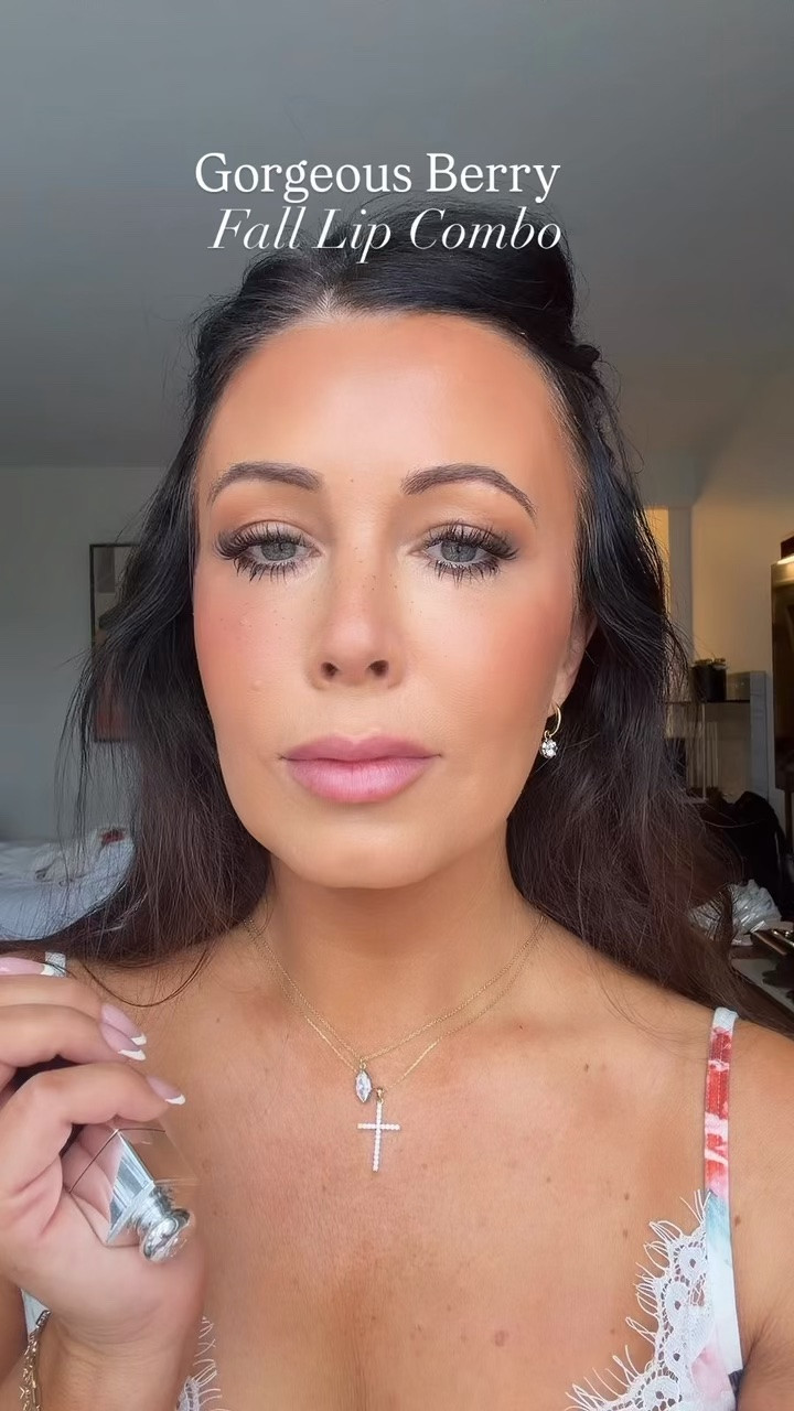 New lip color of FALL

#LTKgrwm #LTKOver40 #LTKBeauty