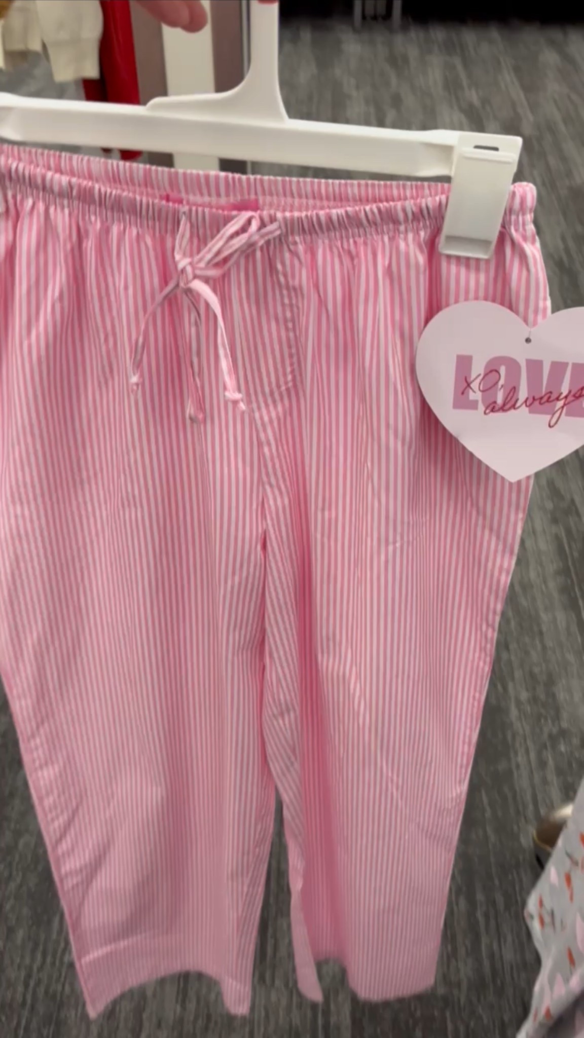 These are the cutest pants!!! Perfect for Valentine’s Day!🩷

Target fashion, pants, affordable fashion, Valentine’s Day outfit, beach vacation outfit 

#LTKFindsUnder50 #LTKSeasonal #LTKmomlife