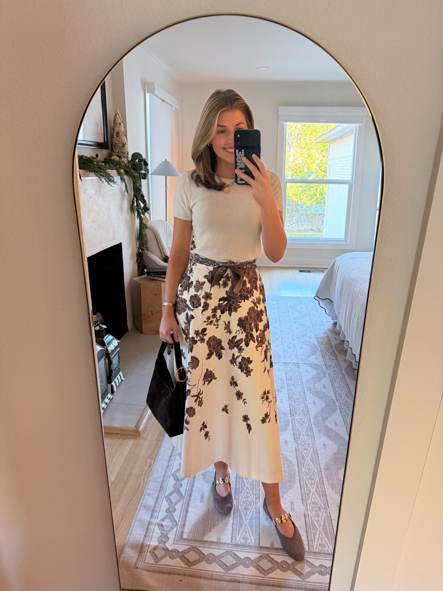 Outfit for church this morning! Wearing an XS in top and 2 in skirt!