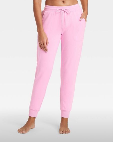 Women's Beautifully Soft Fleece Jogger Pants 

#LTKSpringSale #LTKfindsunder50 #LTKstyletip