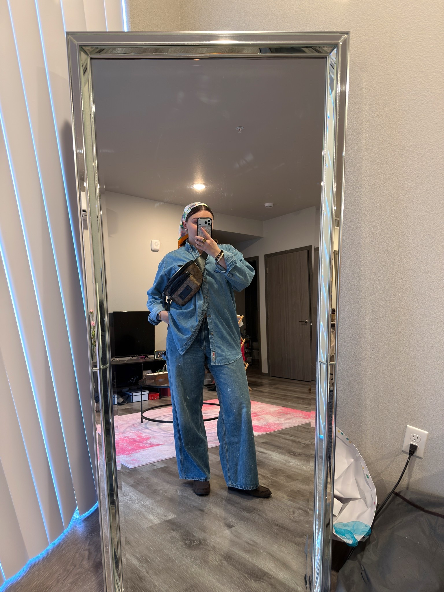 Comfy Costco outfit! Love a chill errands fit 🩵

I’m wearing a men’s XL top, size 31 jeans and size 9 loafers 

#LTKdayinmylife #LTKootd #LTKMidsize