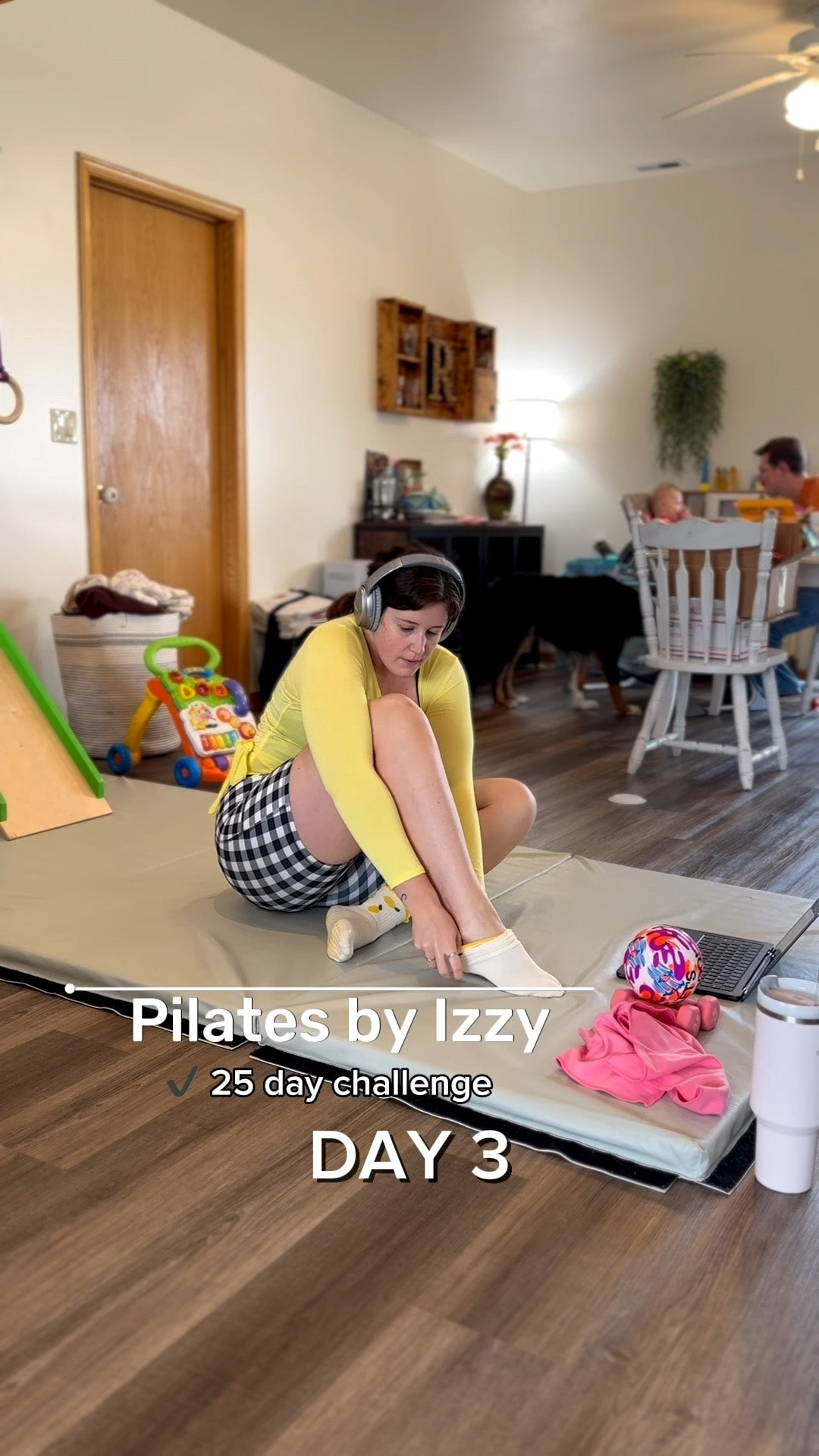 pilates by izzy day 3 #pilates 

#LTKootd #LTKfitnessgoals #LTKActive