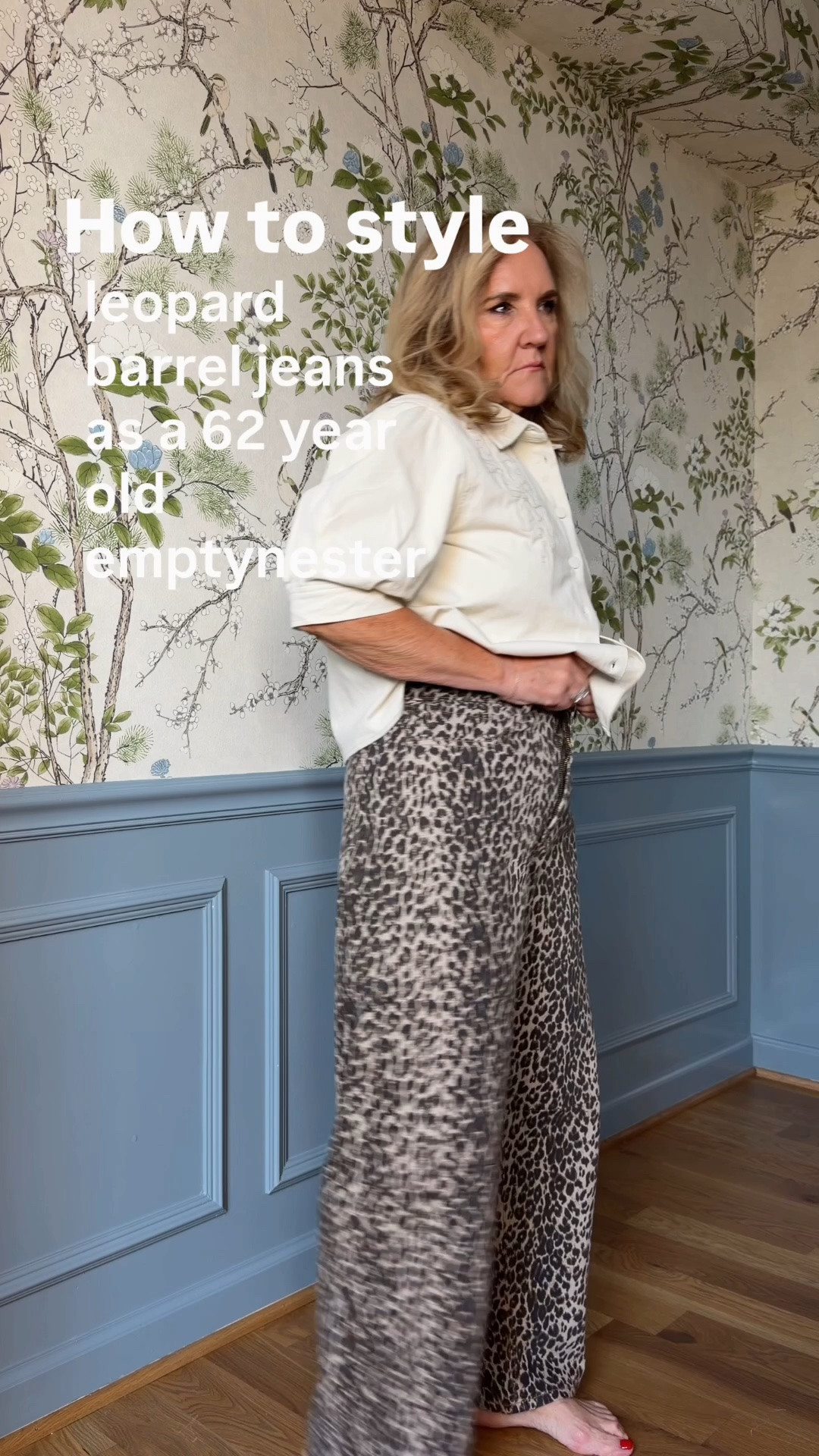 Top size medium 
Leopard barrel jeans size 29
15% off at Avara with code NANETTE15
I found a tote that’s a titch smaller than this as an option. 

Fall outfit fall transition wear now wear later

#LTKOver40 #LTKMidsize #LTKootd