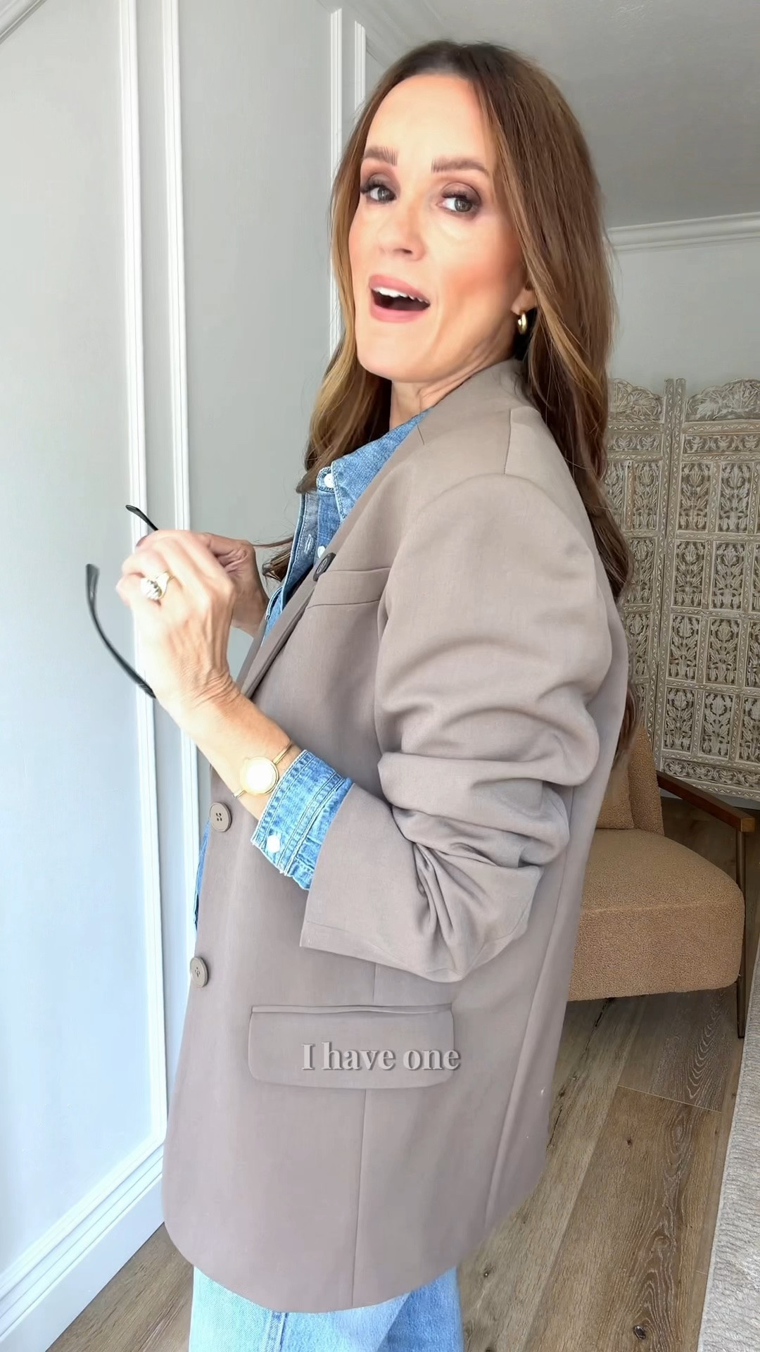 Where my double-denim girlies at?

Sizing notes:
Blazer-medium taupe
Jeans-size up
Denim shirt-size 0 

Fall outfit | casual outfit

#LTKgrwm #LTKootd #LTKOver40