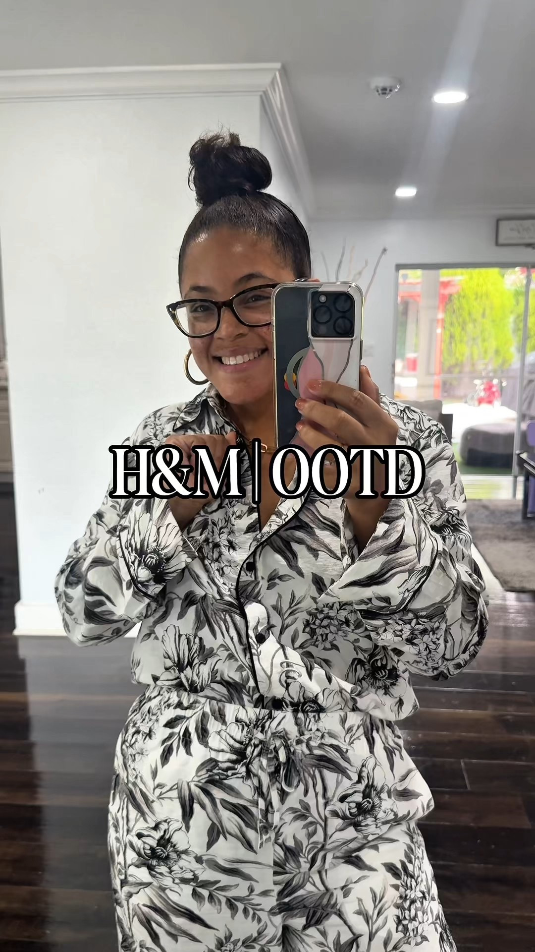 I love matching sets. It’s an instant outfit, this one from H&M is perfect. 

 #outfitlooks #styleinspo #fashion #fashionstyle #outfitinspo #stylist #ootd #outfitinspiration #outfitoftheday #outfitideas #hm #fashionblogger #dailyinspiration #fashionlover #styleblogger #fashiongram #explorepage #trend #personalstylist #datenight #chic #waystostyle #howtostyle #waystowear #fashiontips #womensfashion #winter #springoutfit #springfashion #LTKFashionMonth #LTKspring

#LTKU #LTKStyleTip