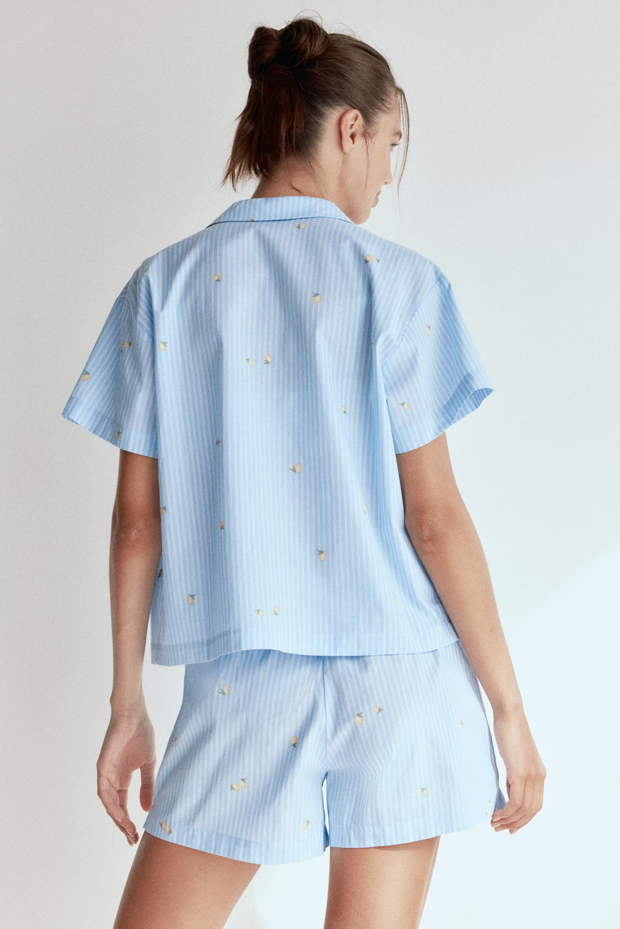 Pyjama shirt and shorts - Pink/Strawberries - Ladies | H&M GB | H&M (UK, MY, IN, SG, PH, TW, HK)