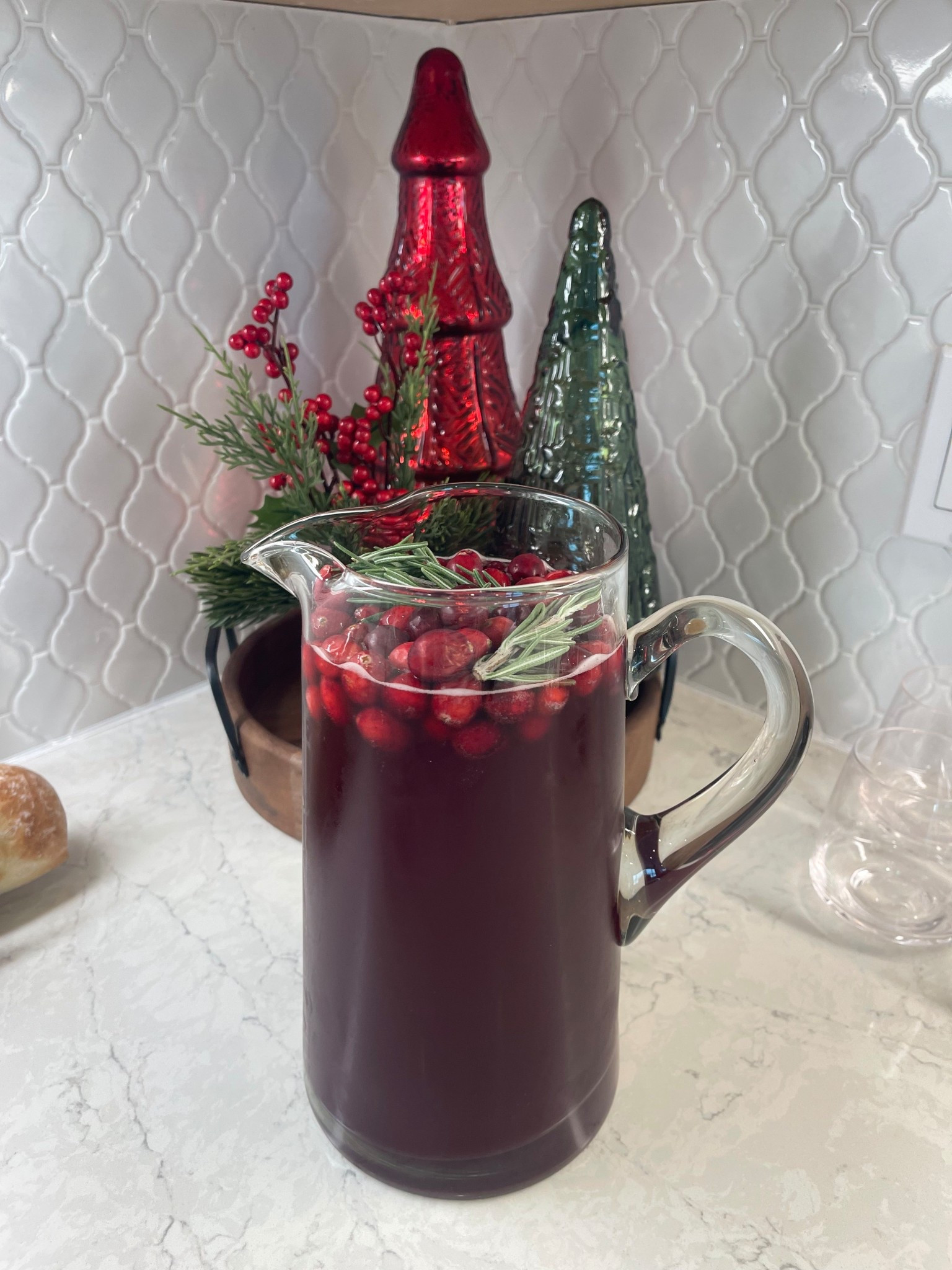 Perfect pitcher 🫶🏻 from Target filled with a holiday sprispark

#LTKSeasonal #LTKHoliday #LTKfoodie