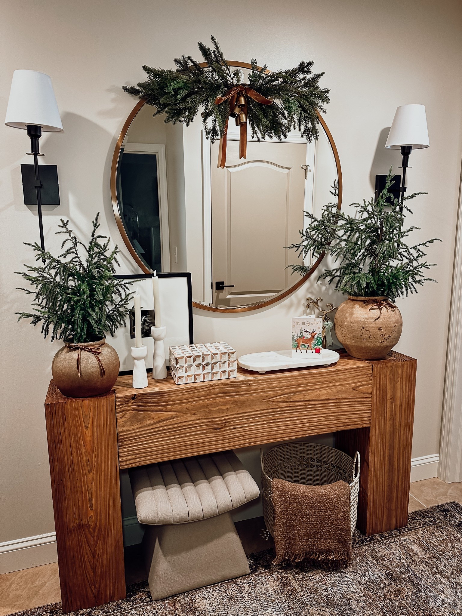 Christmas entryway decor

#LTKSeasonal #LTKHoliday #LTKHome