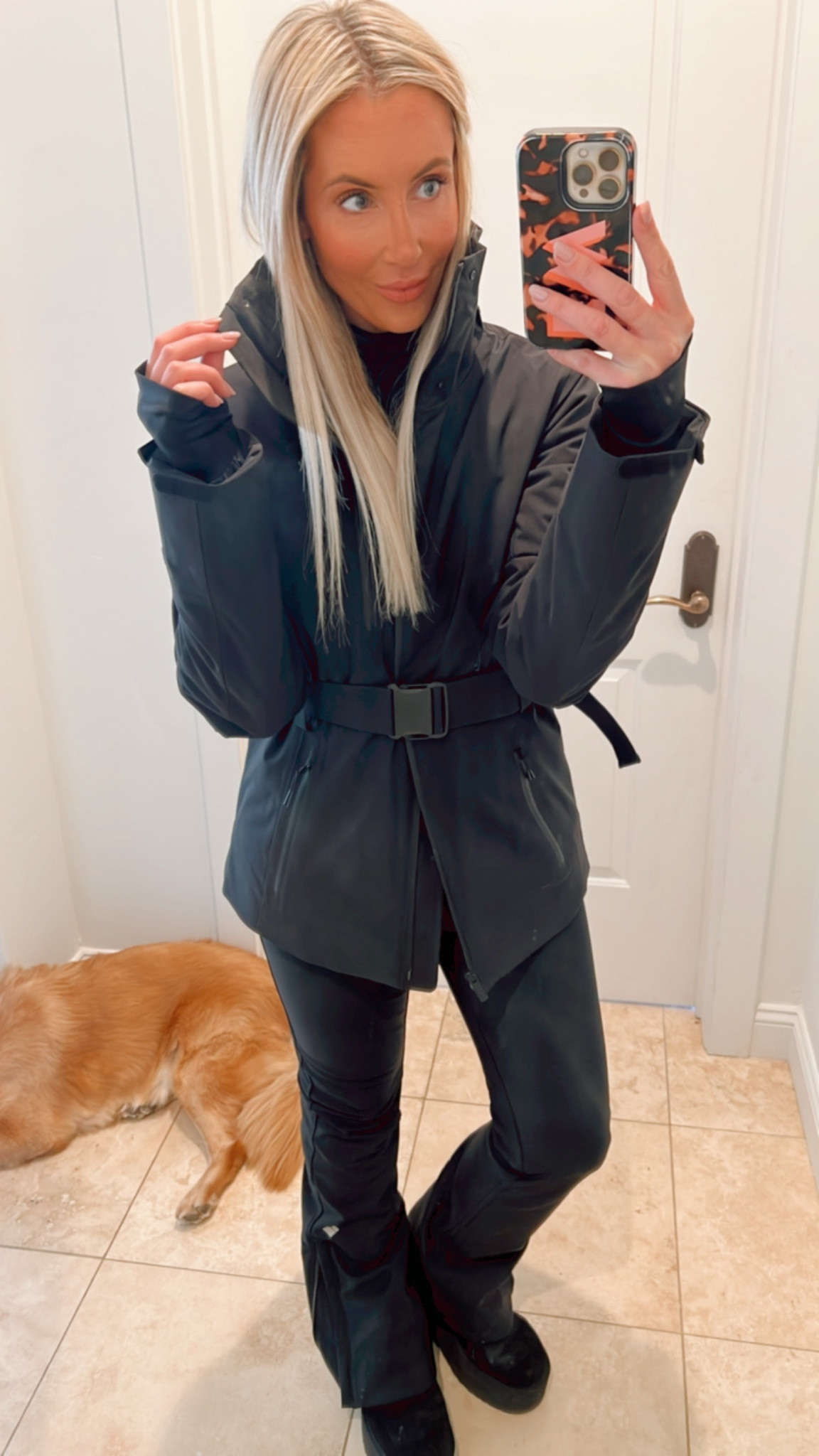 Obsessed with this easy snow coat. It is amazing. It has all the bells and whistles of an expensive ski coat - just 1k less! 😍 

#LTKstyletip #LTKtravel #LTKSeasonal