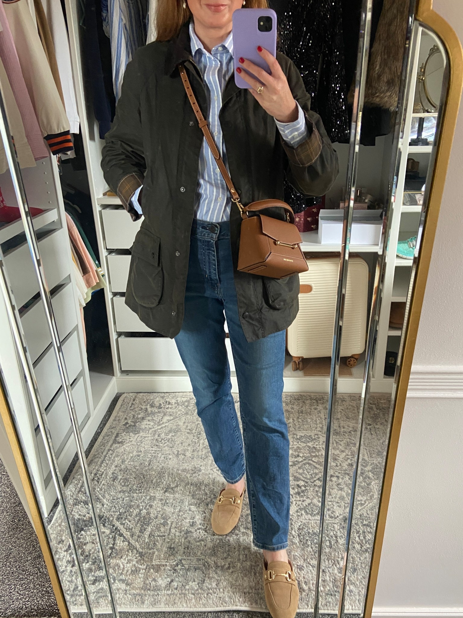 The perfect autumn outfit, my classic Barbour jacket layered over a striped shirt, straight-leg jeans, and tan loafers. It’s an easy countryside look that still feels put-together and timeless. Think crisp mornings, coffee runs and long walks through the Cotswolds.

Shop the full outfit below 👇🏻 

Barbour, Barbour jacket, Barbour wax jacket, Barbour beadnell, English countryside outfit, autumn outfits


#LTKSeasonal #LTKStyleTip #LTKOver40