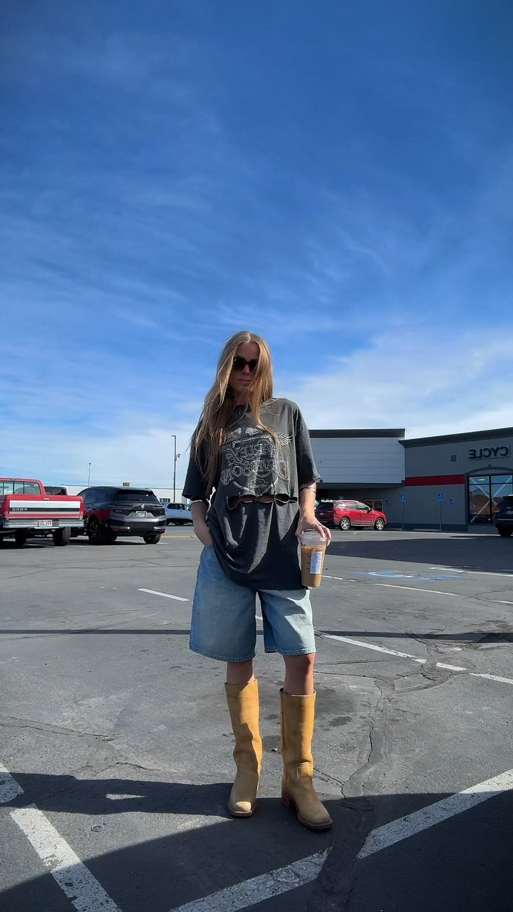 tee is vintage 

#LTKootd #LTKSeasonal #LTKPetite