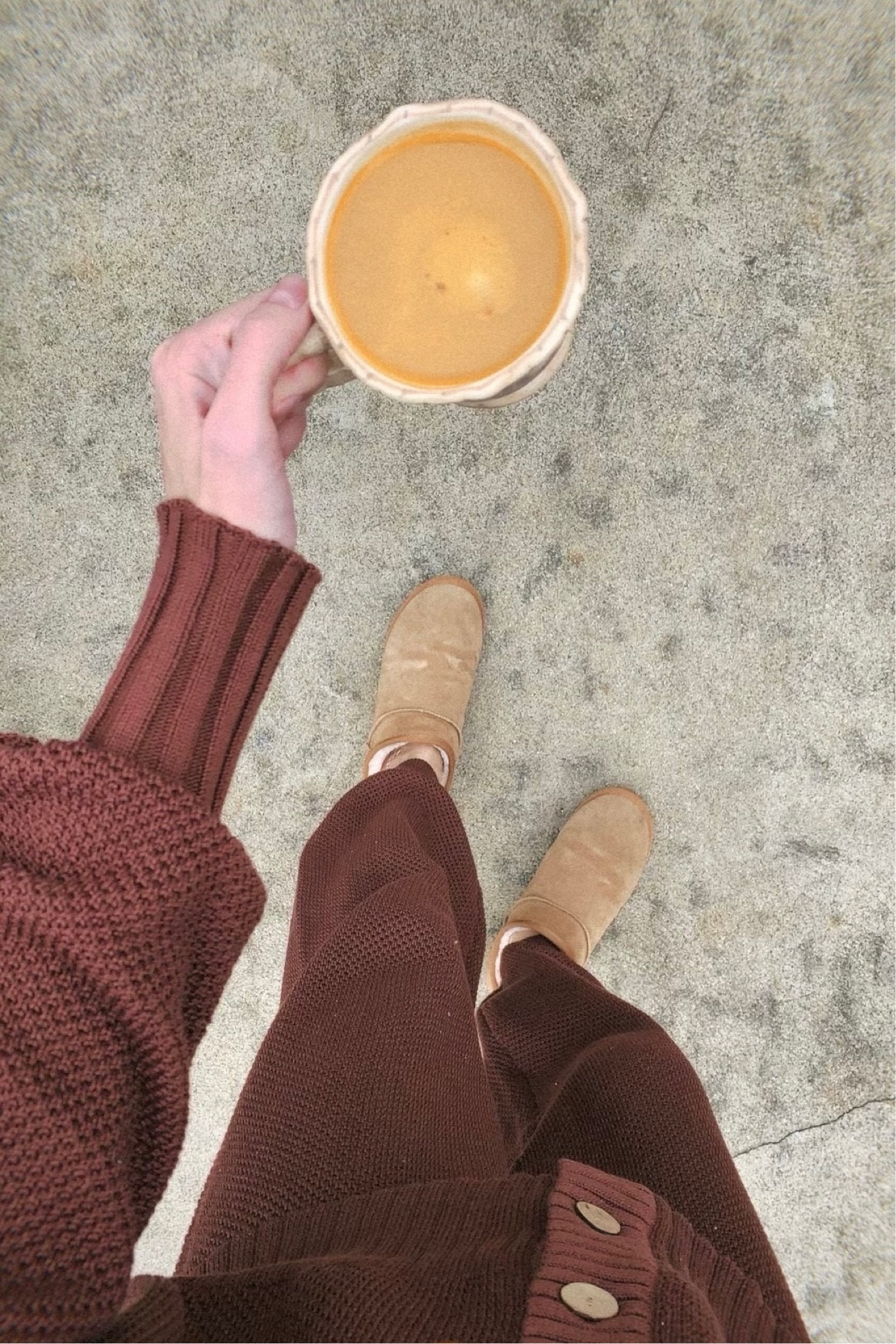 this set is better than the other Amazon Free People dupe. it’s thicker, heavier and a stronger knit than the other one. i’m wearing a L and i’m 6’1” and it’s perfectly oversized and falls at my ankles and wrists. 

#LTKstyletip #LTKSeasonal #LTKtravel