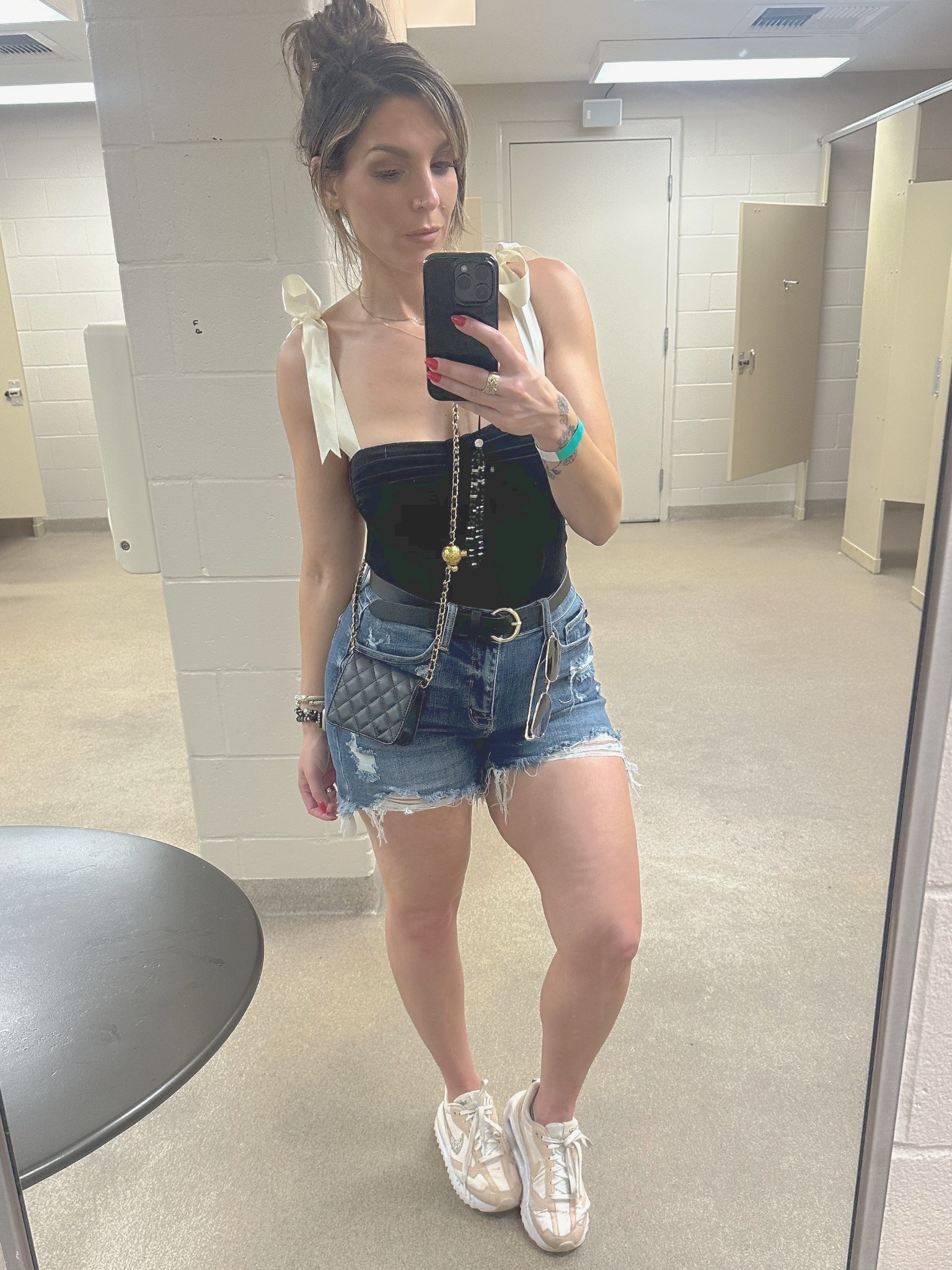 Incubus at Starlight 

#LTKSeasonal #LTKMidsize