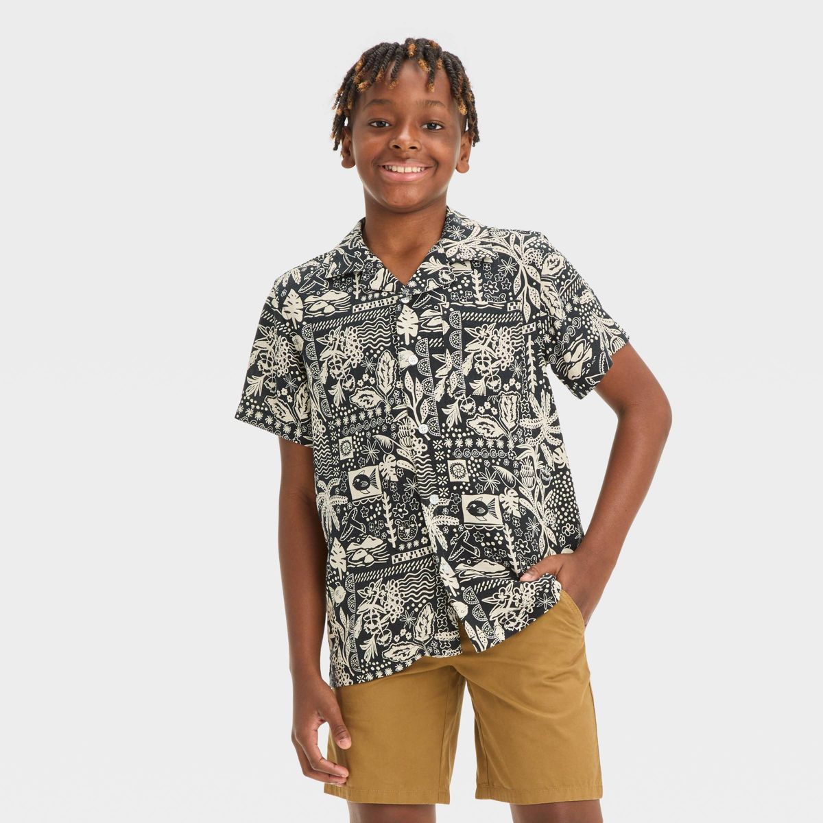 Boys' Short Sleeve Tropical Printed Woven Button-Down Shirt - Cat & Jack™ Black M | Target