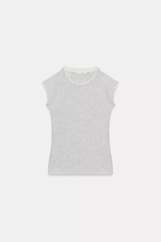 T-SHIRT MIT DOPPELLAGIGEM KURZARM-EFFEKT | Zara DE