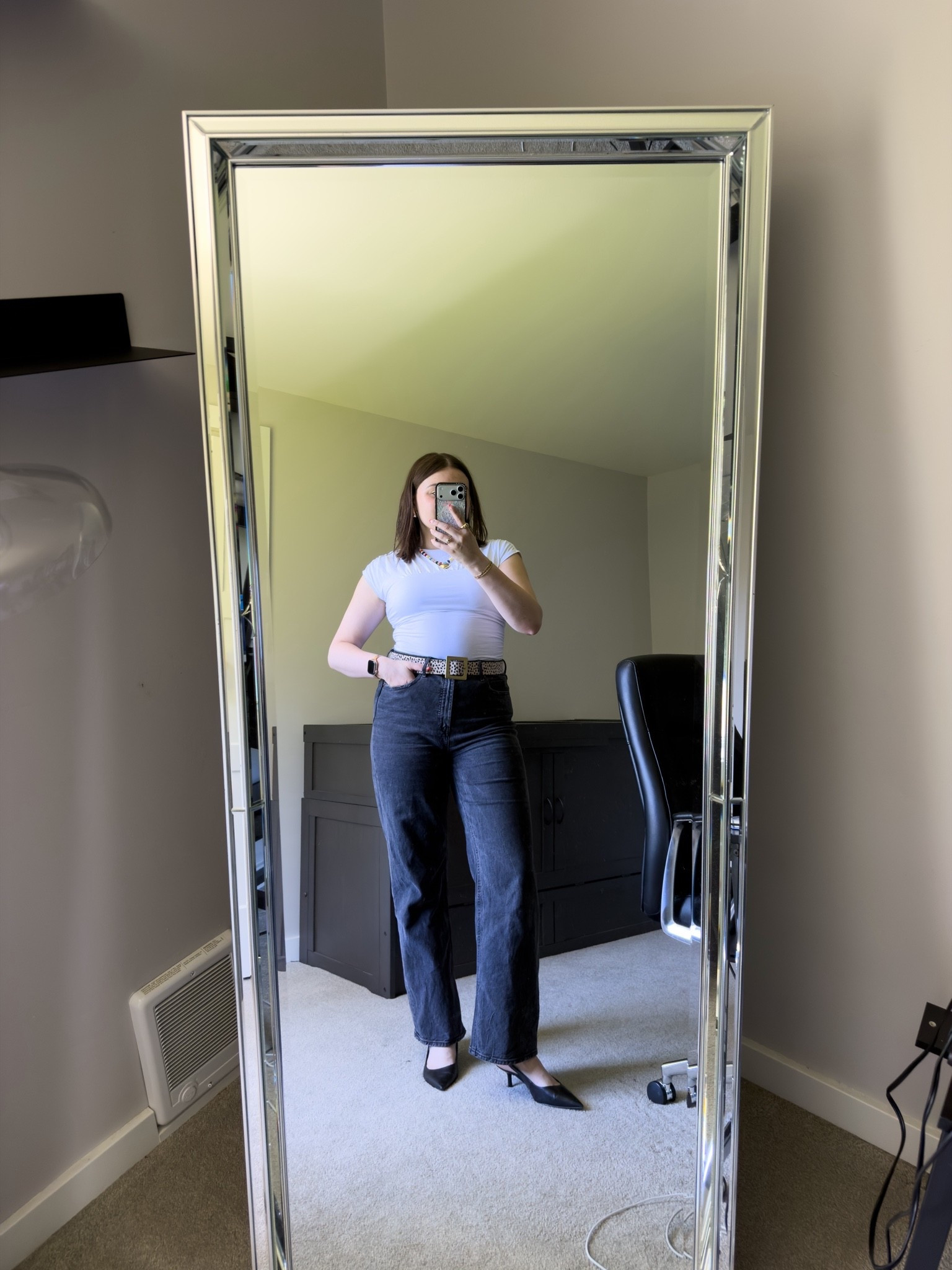 Ran my monthly marketing class so you know I had to dress up! Love wearing a fun yet professional outfit 🤭

I’m wearing a M blouse, size 31 jeans and size 9 heels

#LTKootd #LTKMidsize #LTKWorkwear
