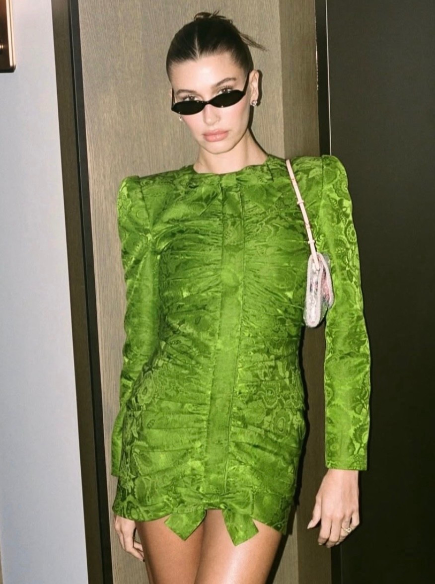 Hailey Bieber's 2000s-inspired frame has a sleek and narrow lens that exudes effortless intellect. These are the glasses that work as hard as you do, day and night ;) The Echo lenses are nylon with a scratch resistant coating and offer 100% UVA and UVB protection along with being handmade in limited quantities to ensure quality and exclusivity. Our sunglasses are equipped with a spring hinge mechanism that provides flexibility. This feature allows them to comfortably fit a wide range of head sizes while ensuring a secure fit. Each pair comes with a branded lens wipe and vegan leather hard case

