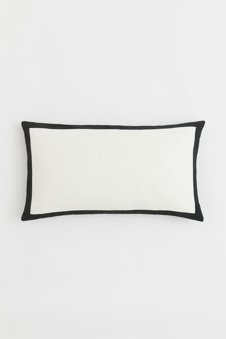 Cushion cover in woven fabric with contrasting trim. Concealed zipper at one side.Weight500 gComp... | H&M (US + CA)