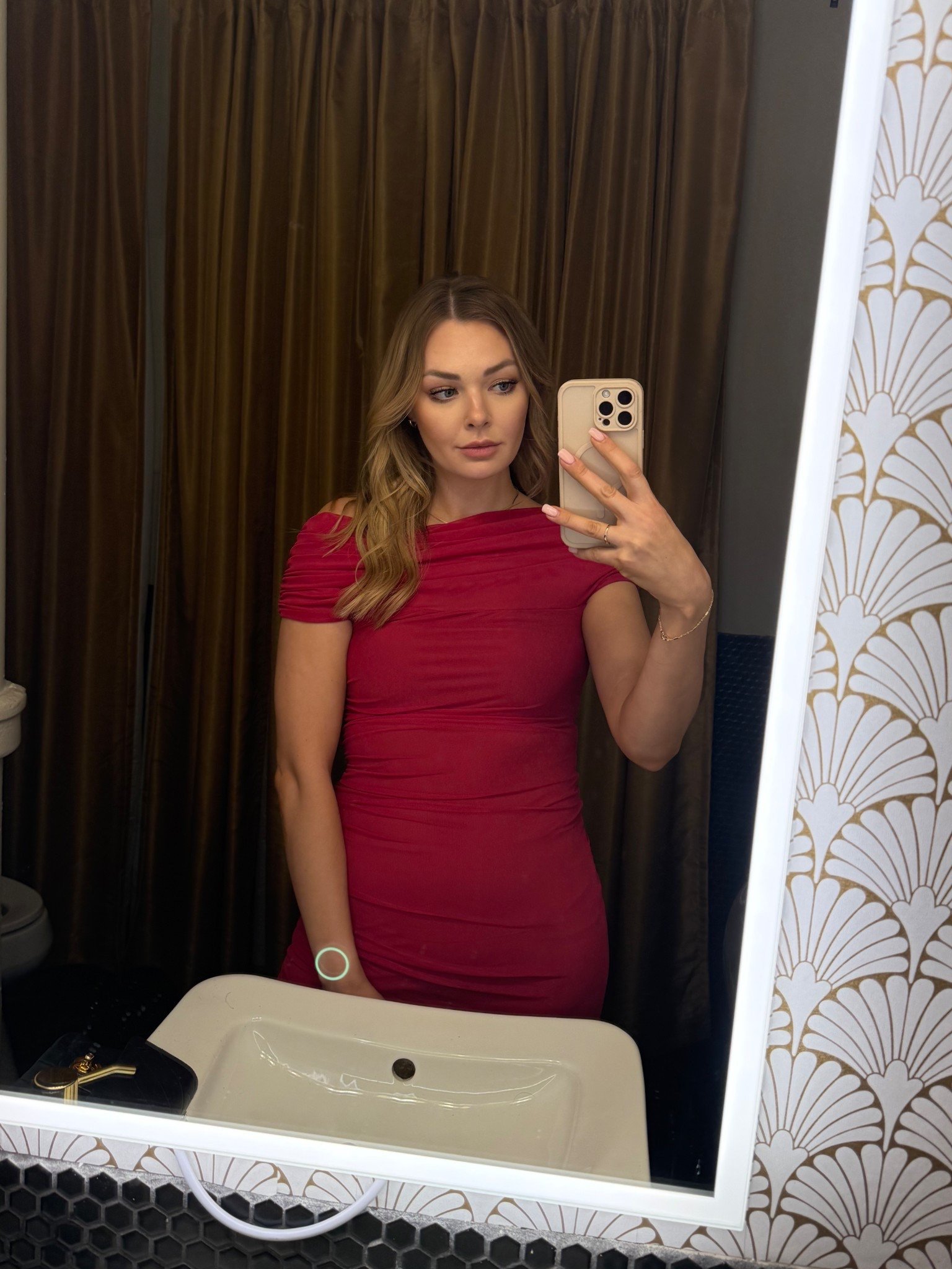 On sale now! TTS— I’m wearing a small 

#LTKWedding #LTKSaleAlert